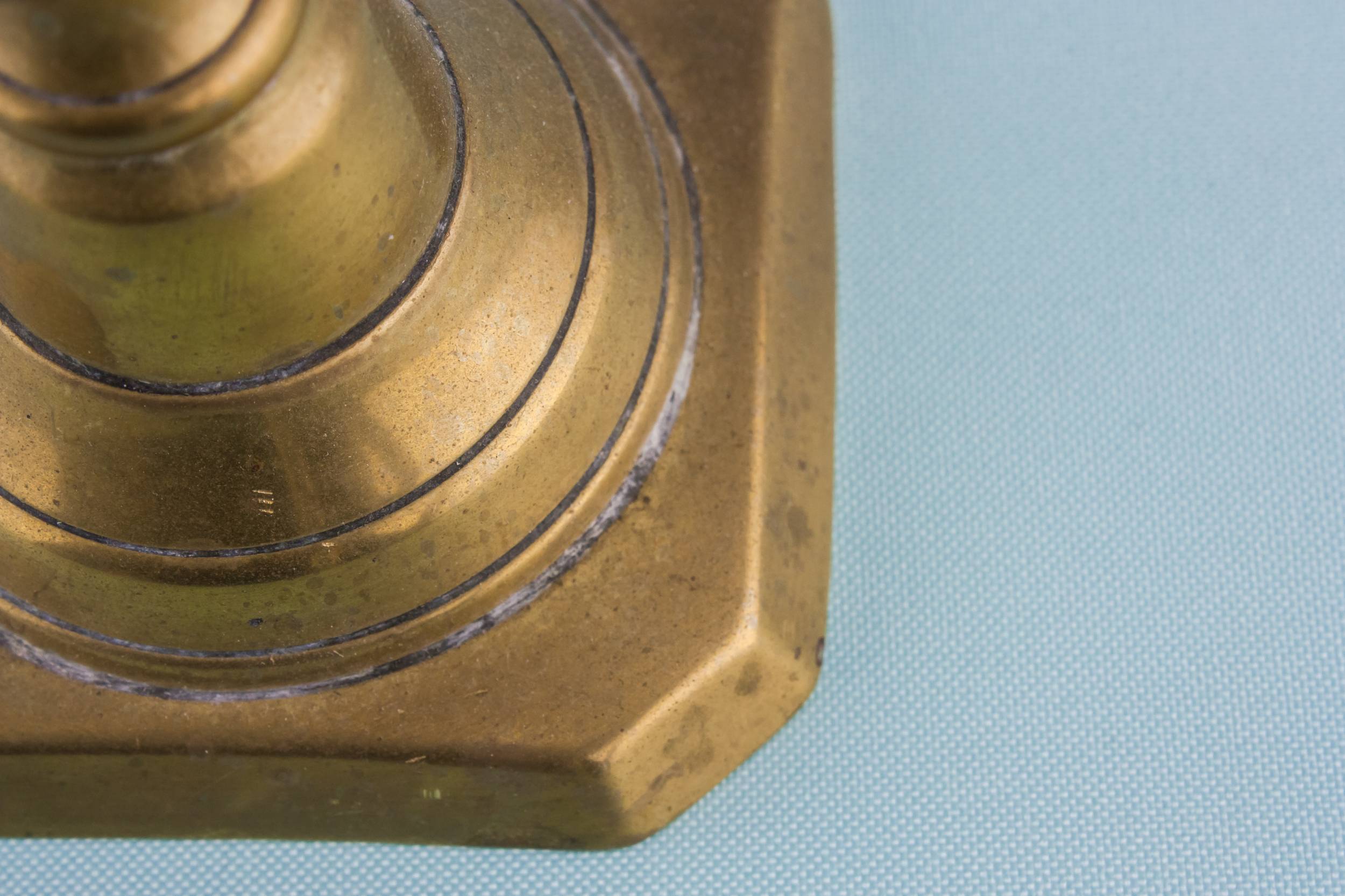 Antique Aesthetic Movement — 2 brass medium candlesticks 2