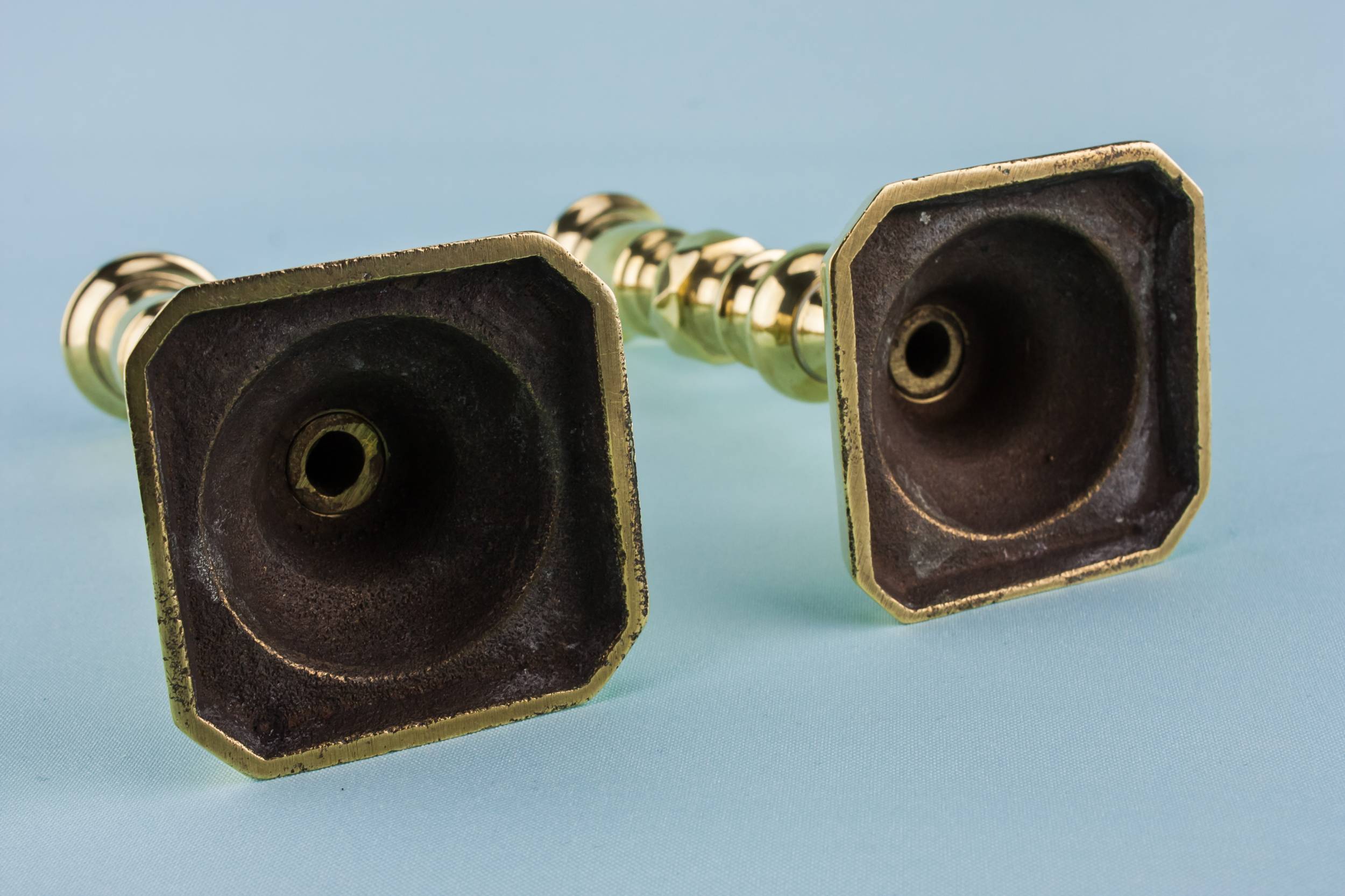 Aesthetic Movement Antique — 2 brass medium candlesticks 3