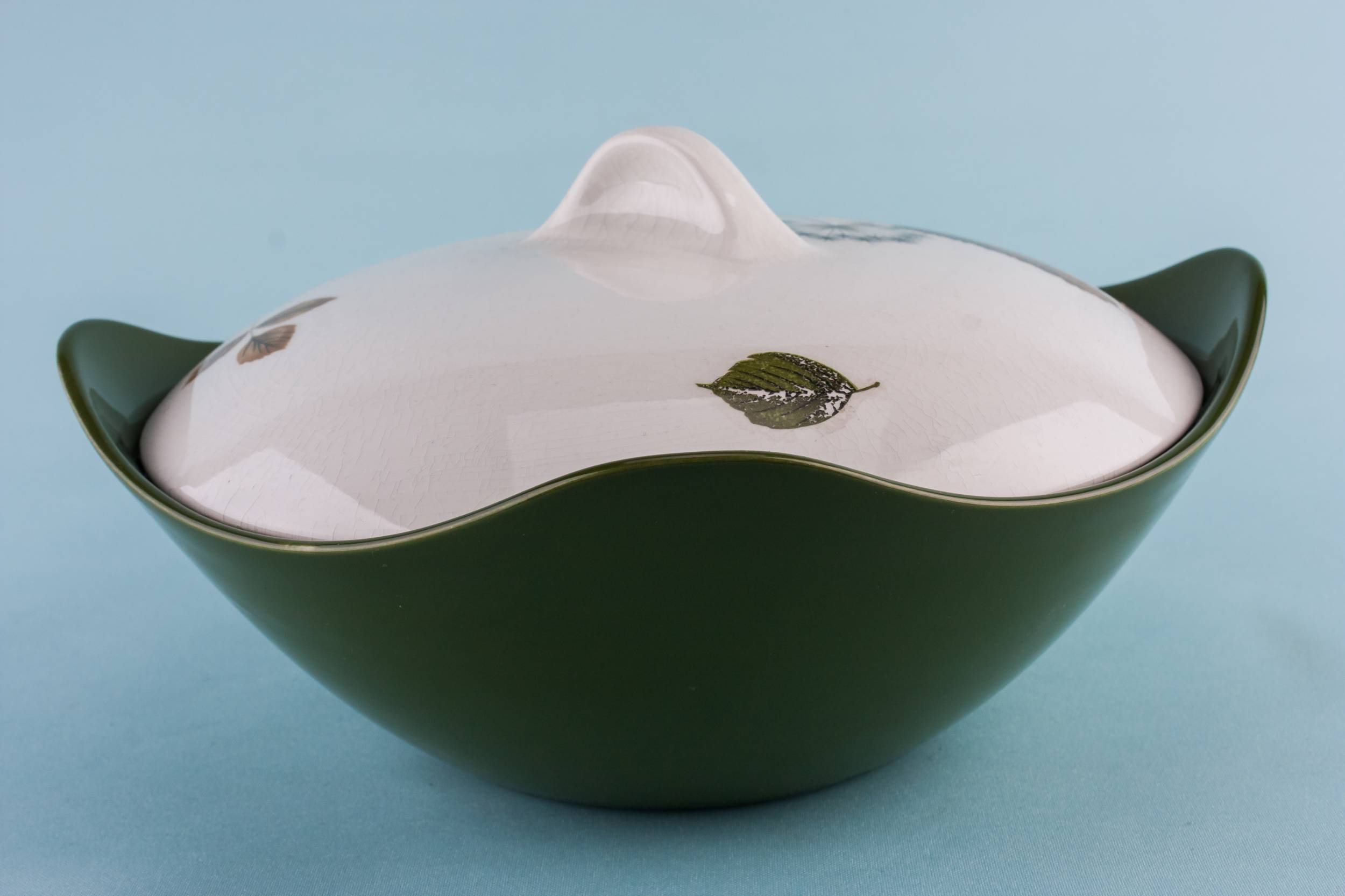 Vintage Slick Dish — Mid-Century Modern tureen 2