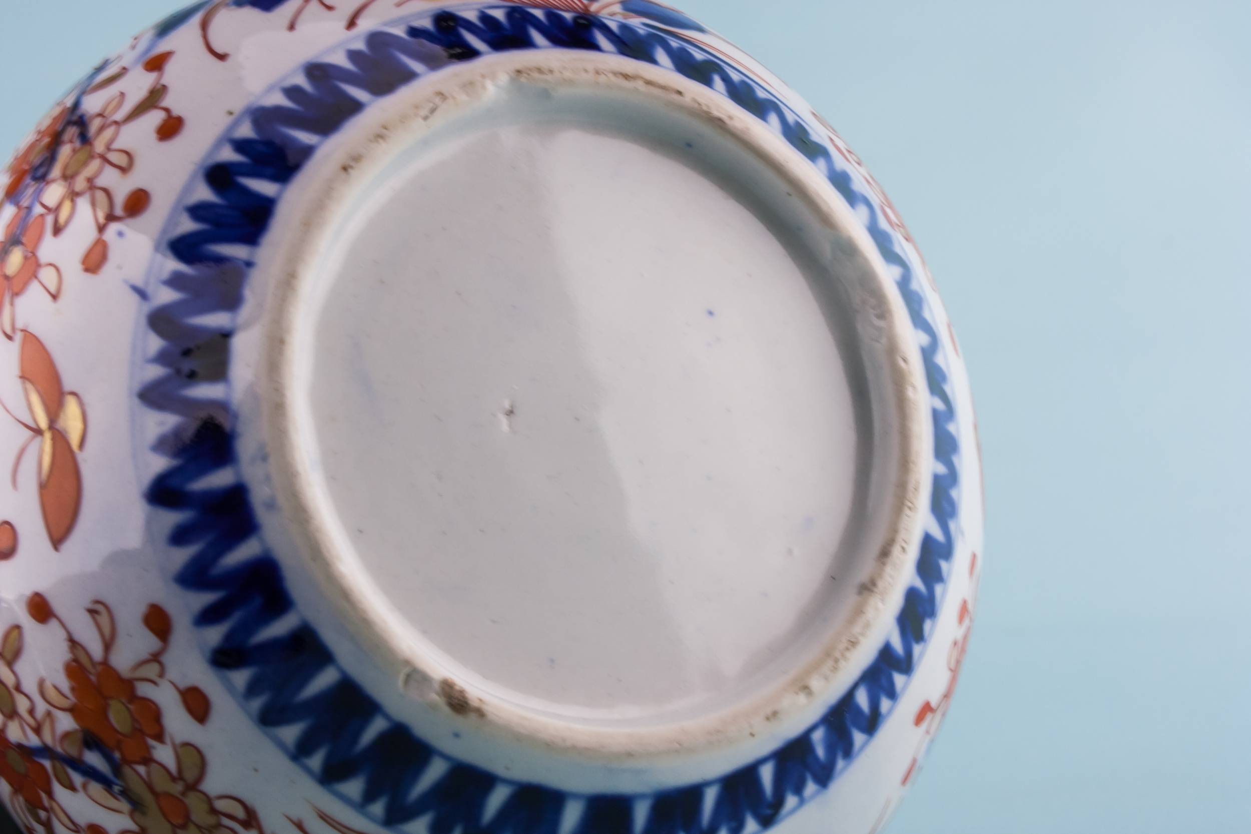 Antique Classical Floral — Porcelain Imari vase 4