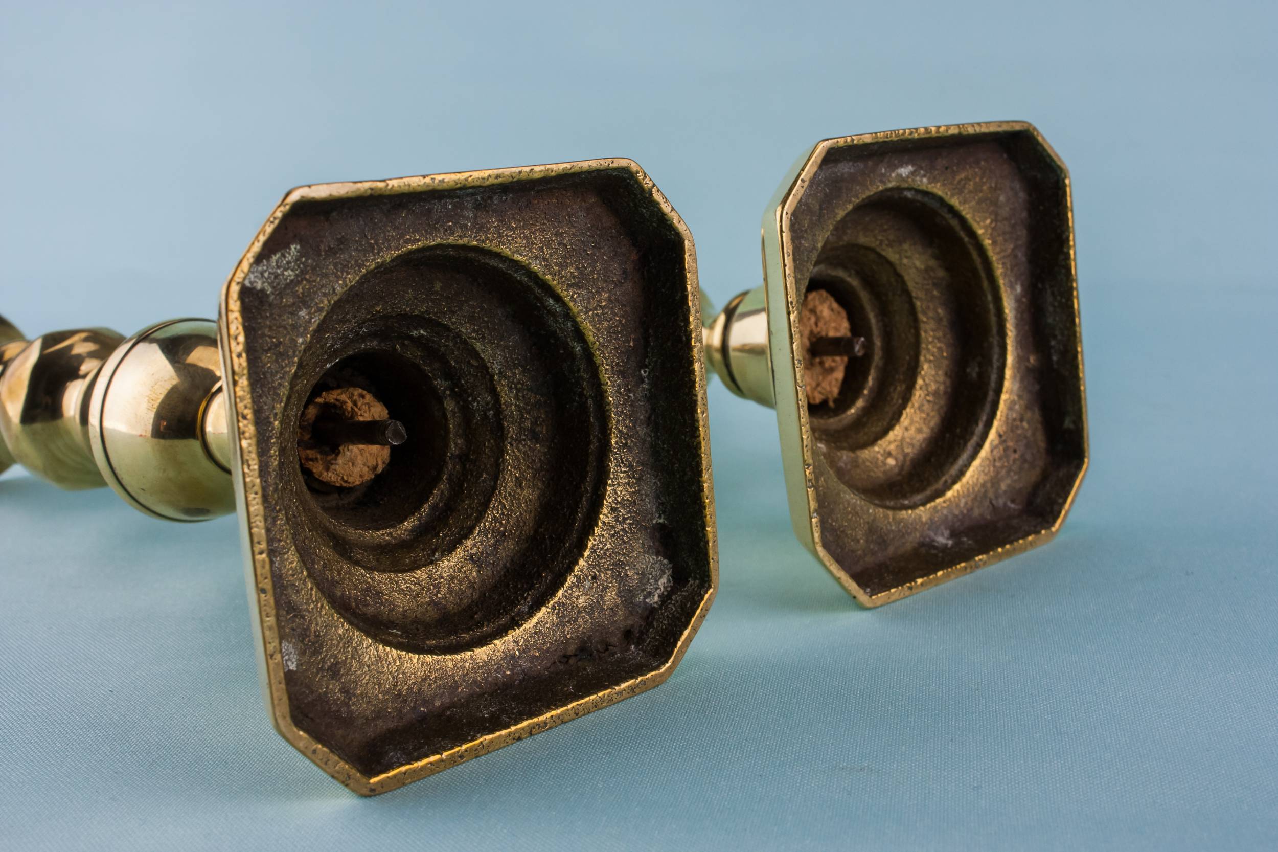 Antique Brass Decor — Pair of brass candlesticks 3