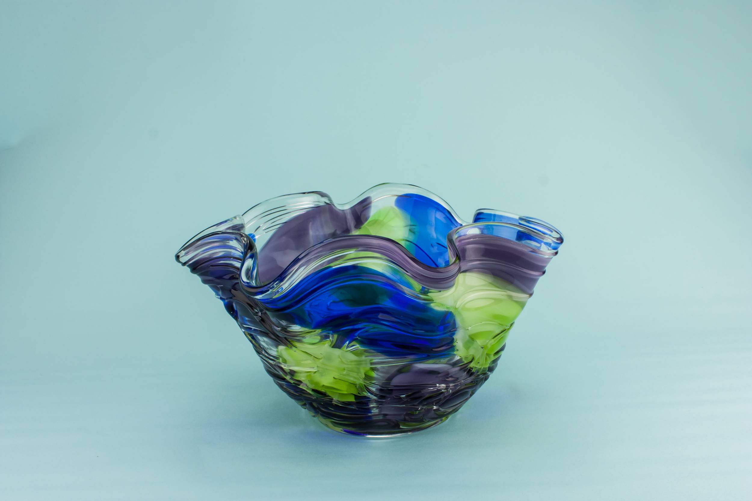 Beautiful Vintage Decorative — Modernist glass bowl