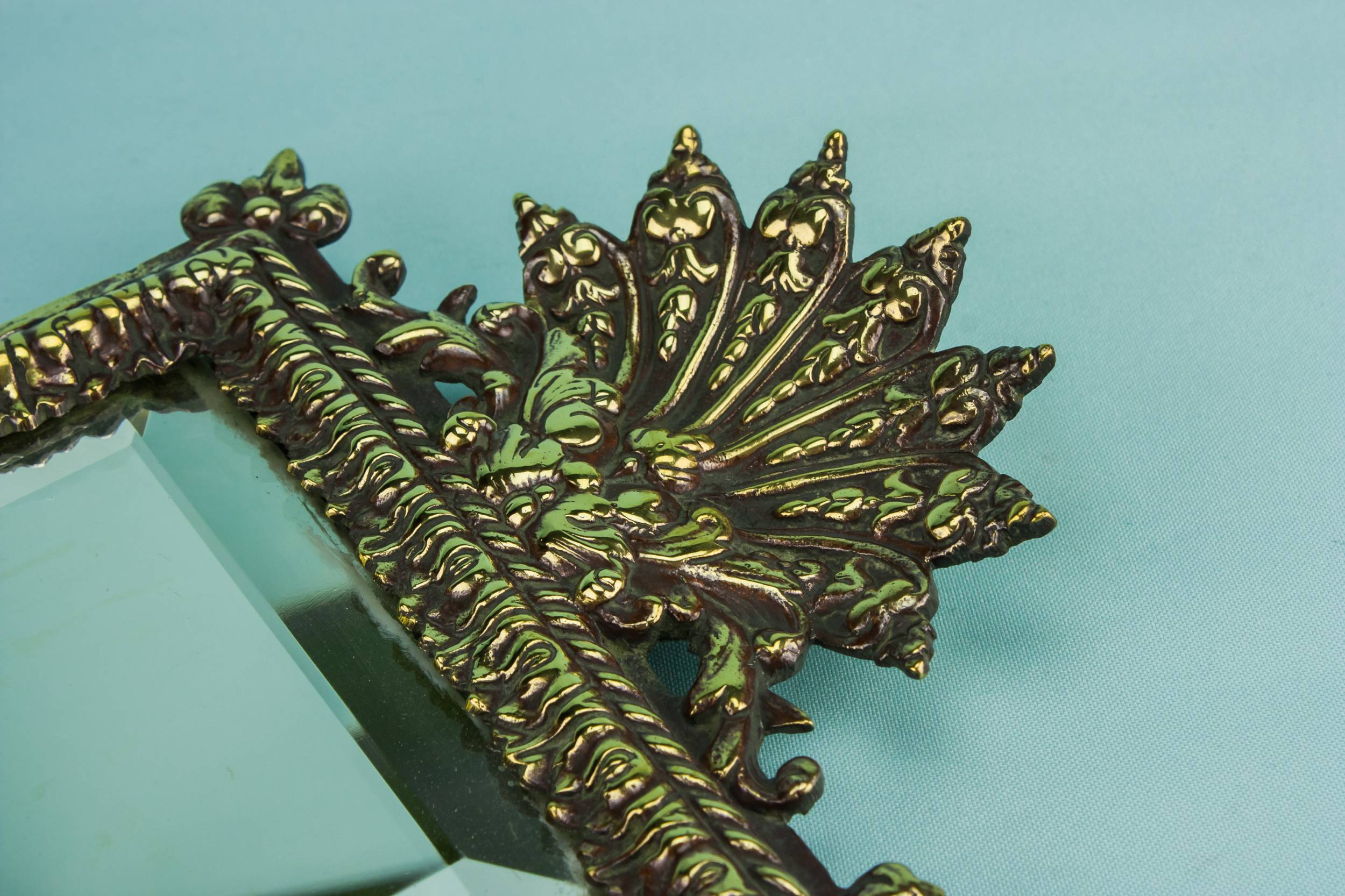 Elegant Antique Floral — Brass rectangular mirror 1