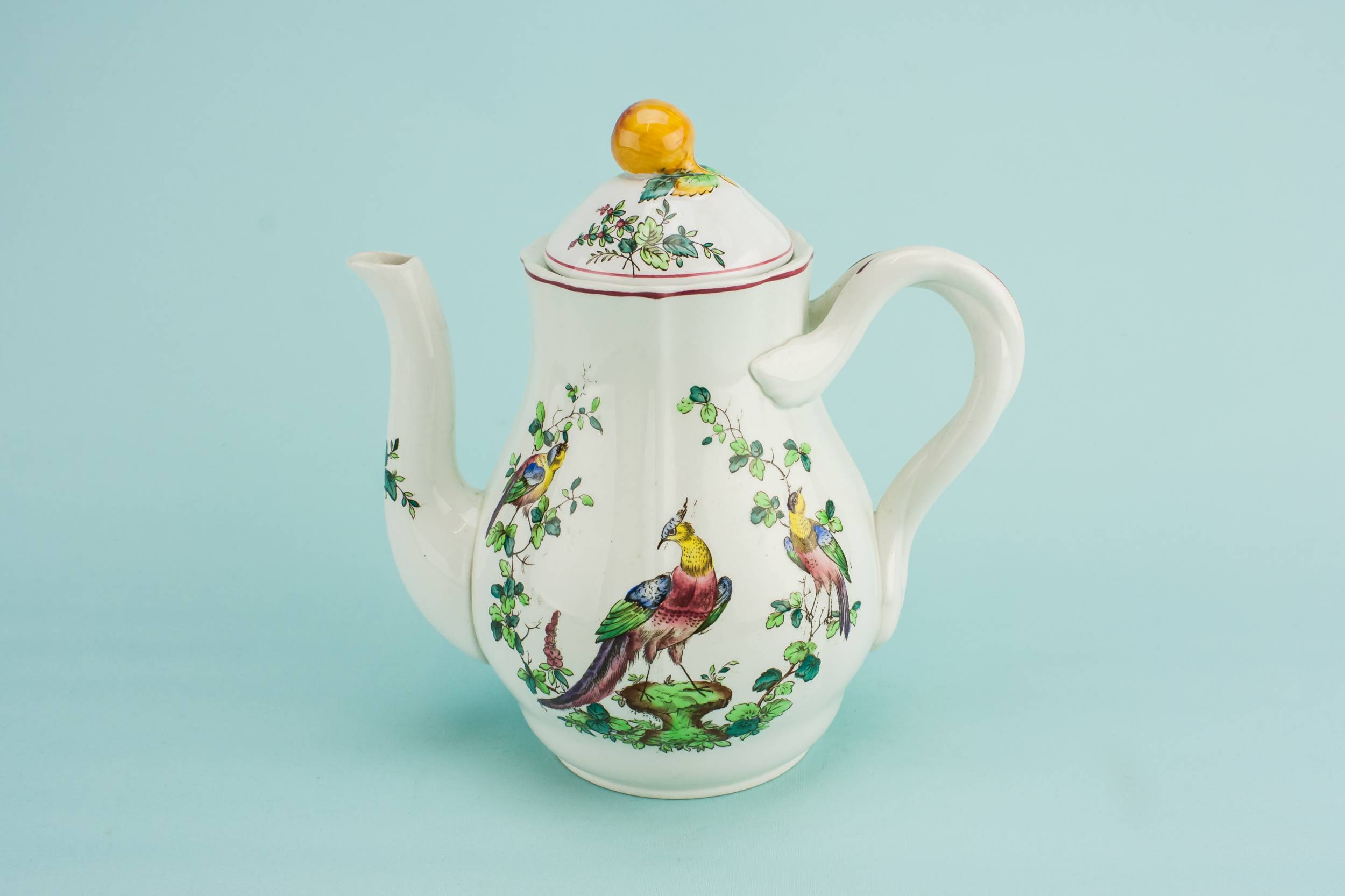 Green Traditional Chelsea — Copeland pottery teapot