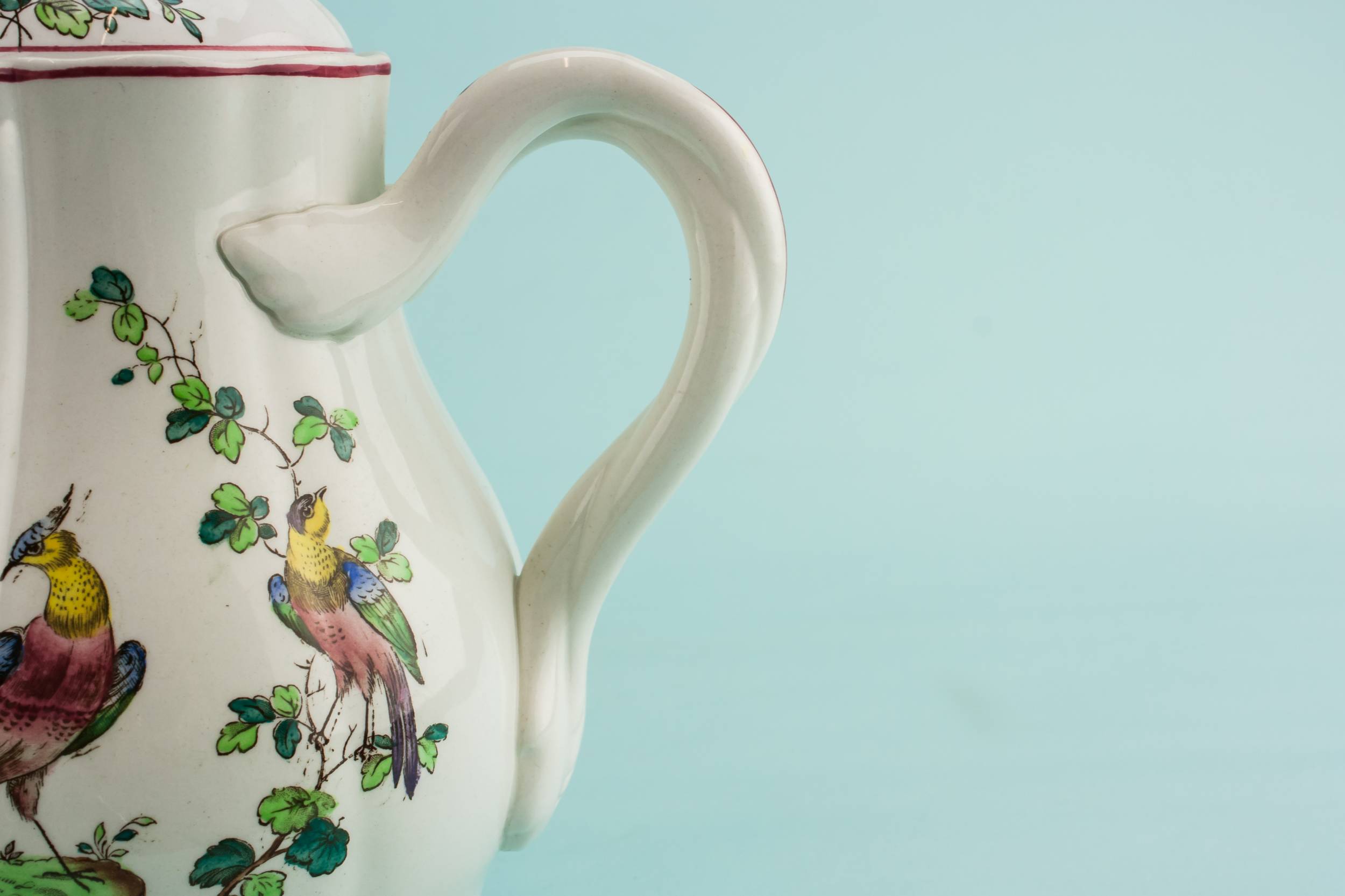 Green Traditional Chelsea — Copeland pottery teapot 3