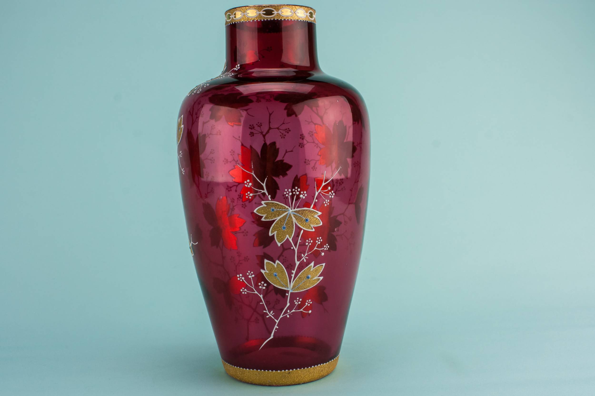 Elegant Retro Glass — Retro glass vase 3