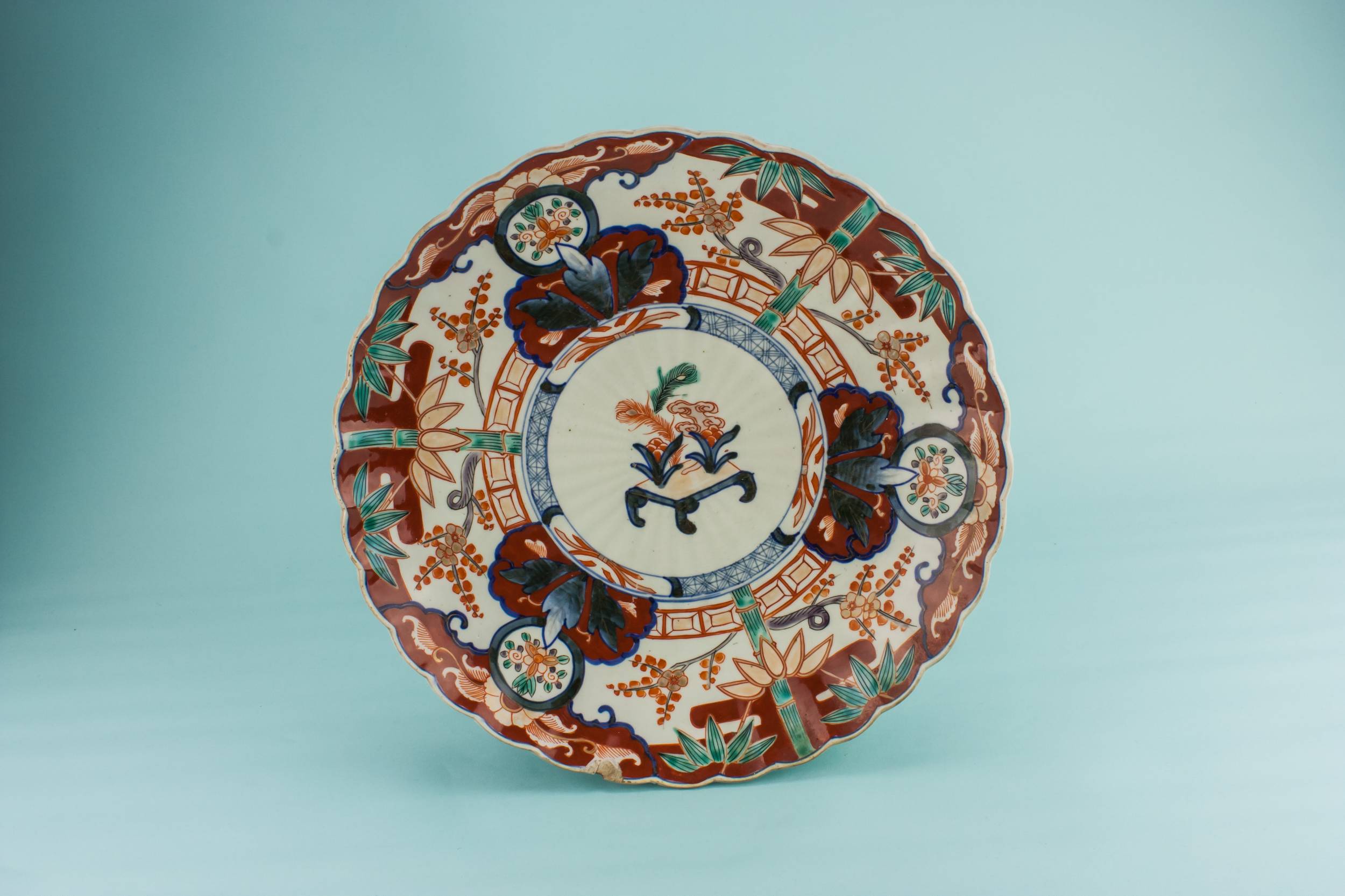 Antique Porcelain Decorative — Kutani porcelain bowl