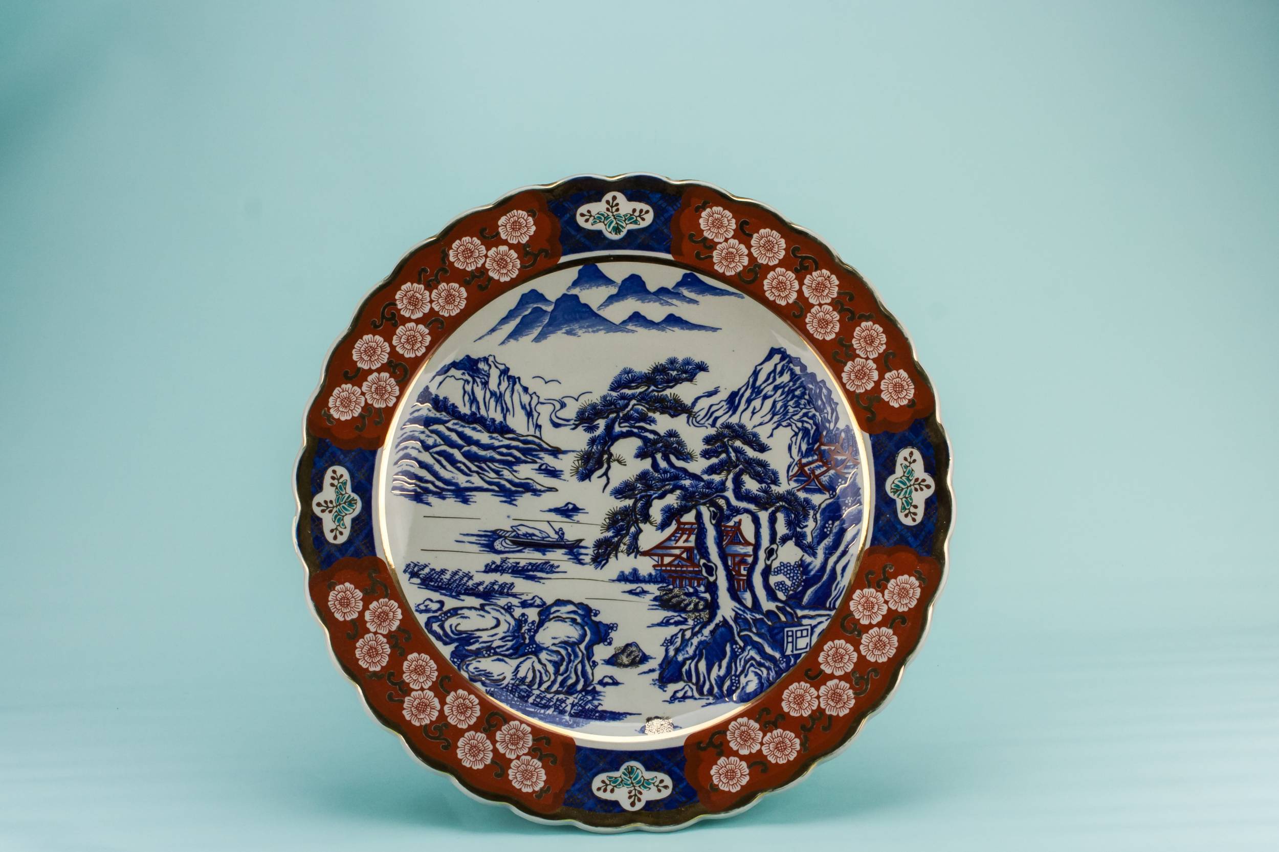 Spectacular Vintage Landscape — Imari porcelain bowl