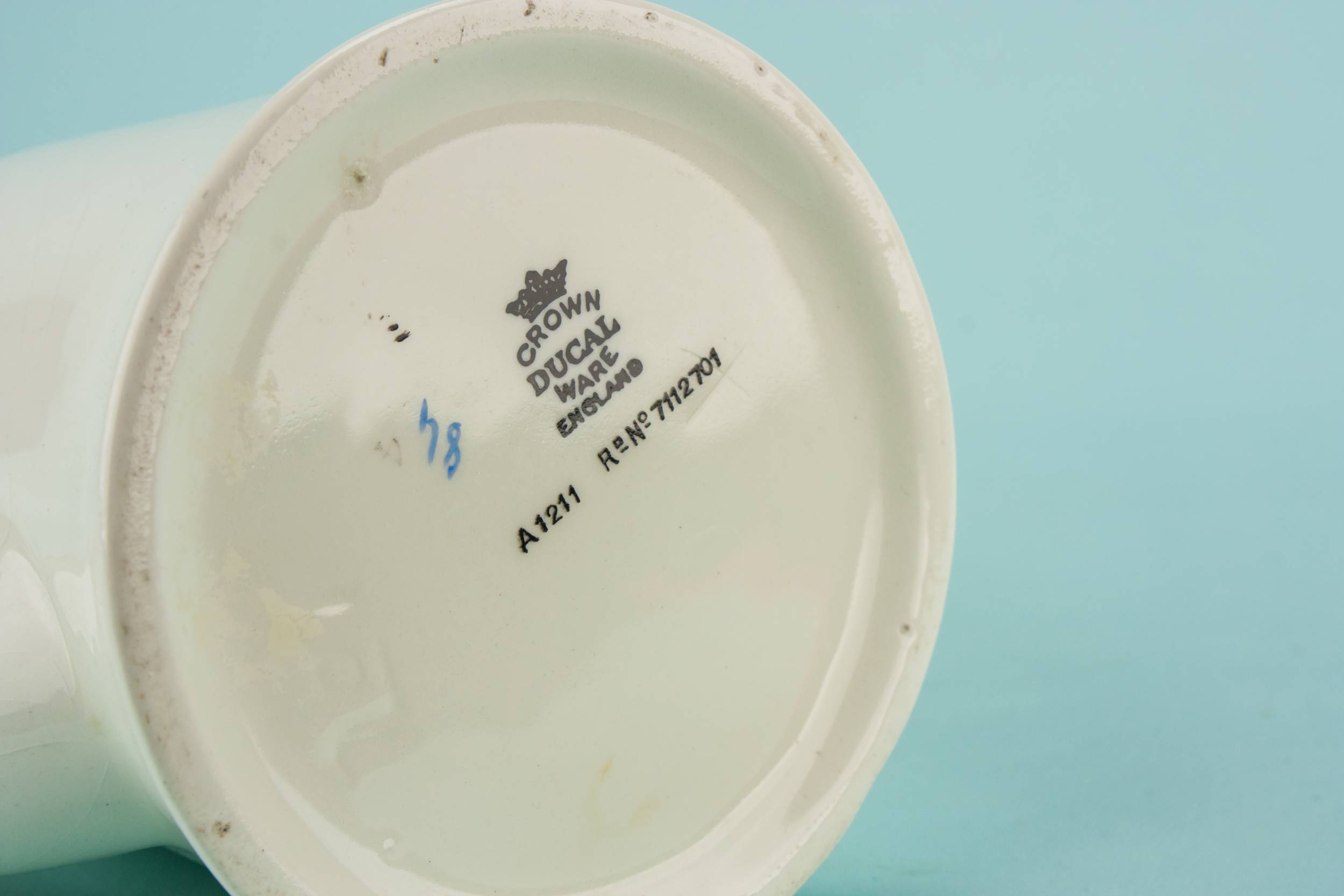Art Deco Vintage — Art Deco pottery teapot 4