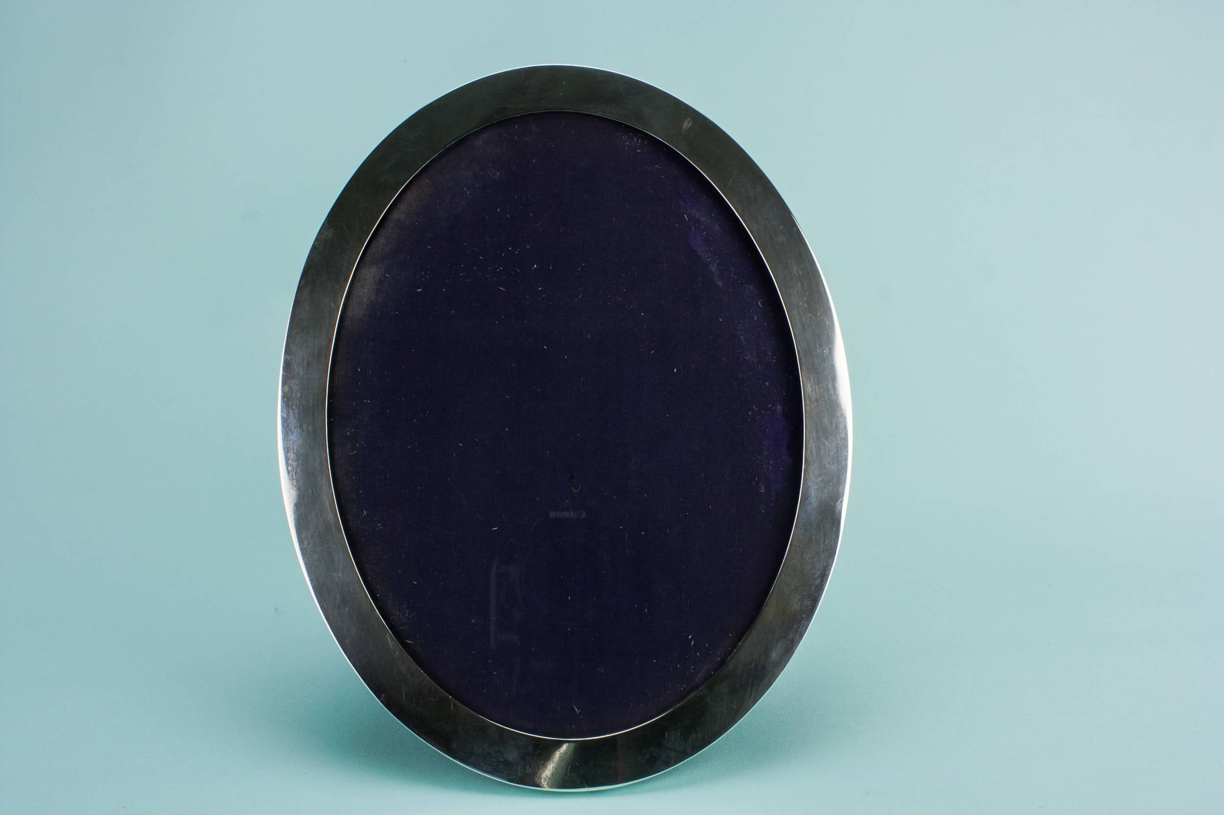 Elegant Antique E — Sterling silver photo frame 1
