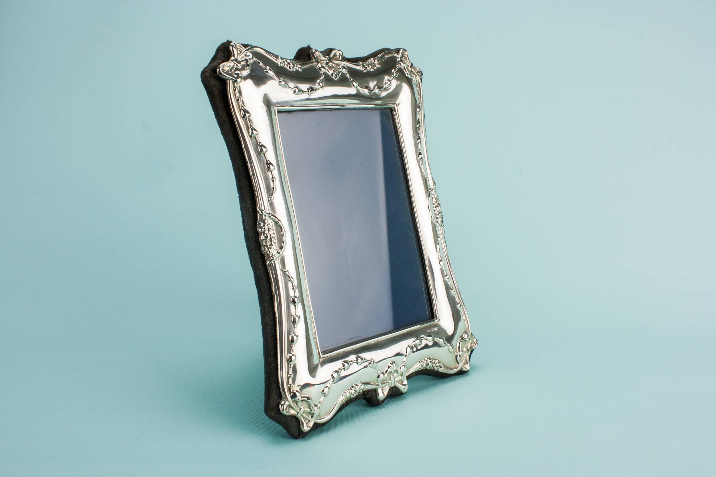 Medium Retro Garlands — Sterling silver photo frame 1