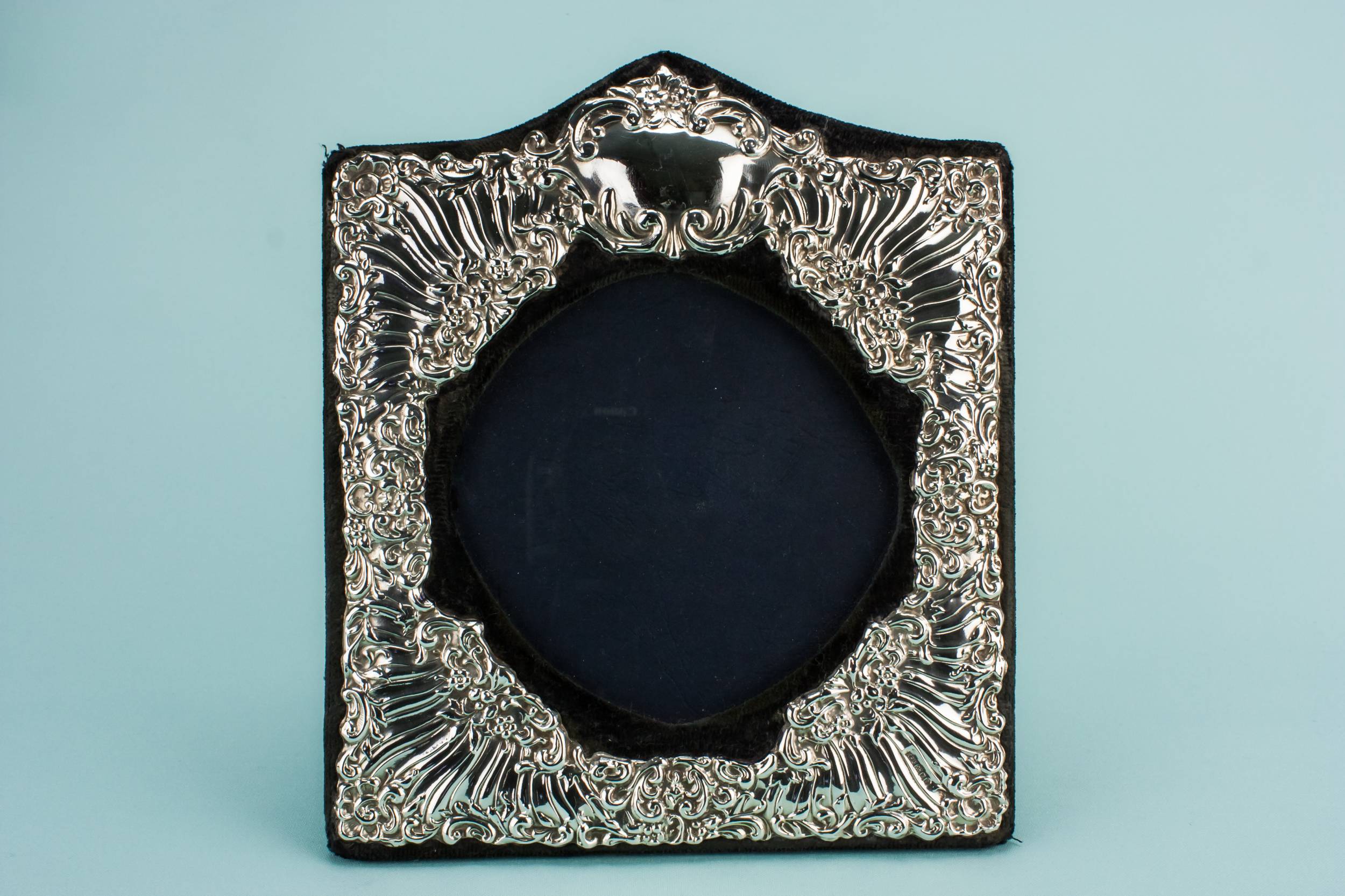 Silver Elegant Medium — Silver photo frame