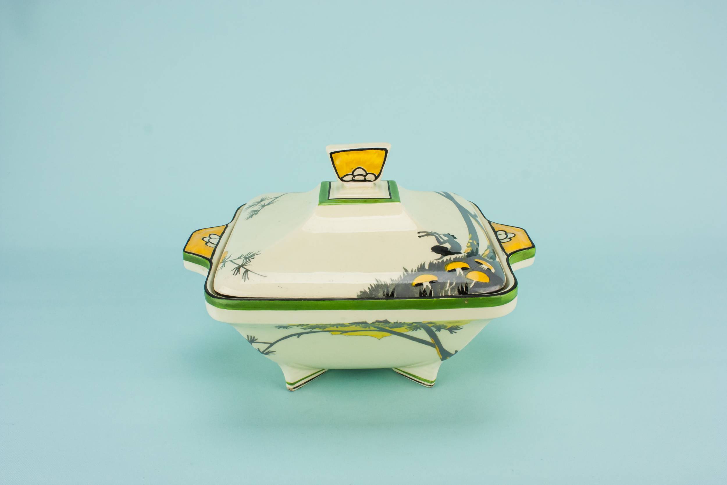 Art Deco Elegant — Art Deco pottery tureen