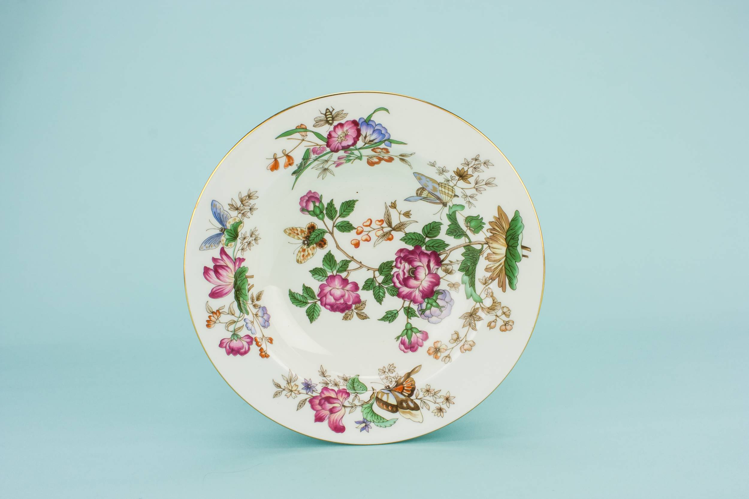 Bone China Vintage — Bone china serving dish