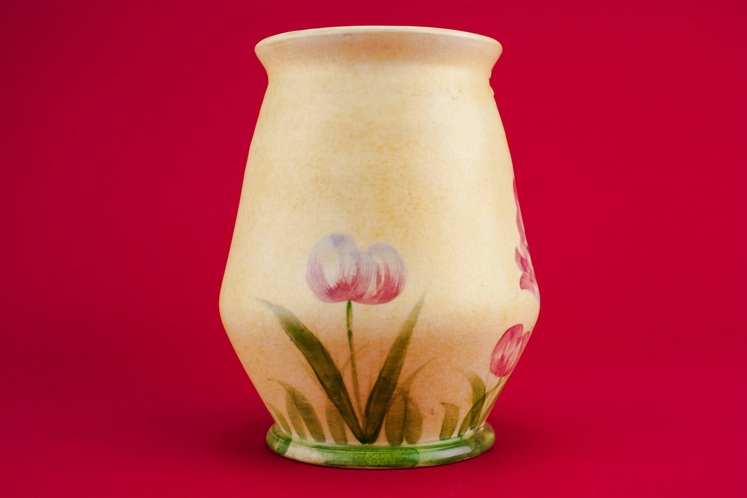 Art Deco Vintage — Art Deco pottery vase 2
