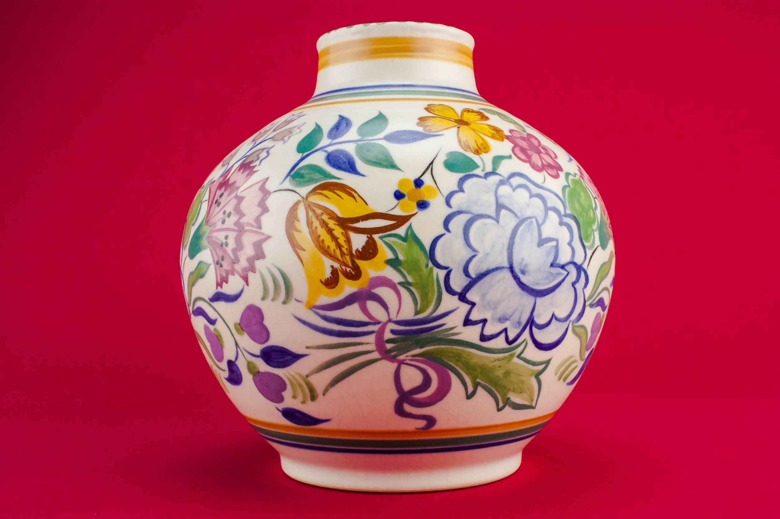 Pottery Vintage Floral — Medium globular vase 2