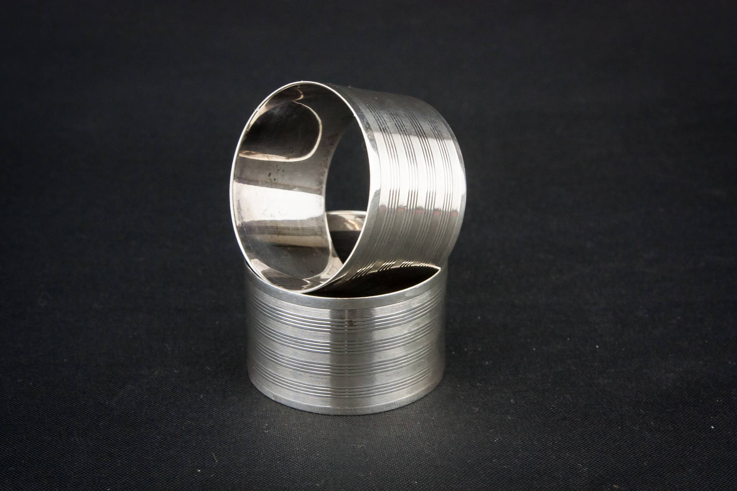 Spectacular Art Deco — 2 sterling silver napkin rings