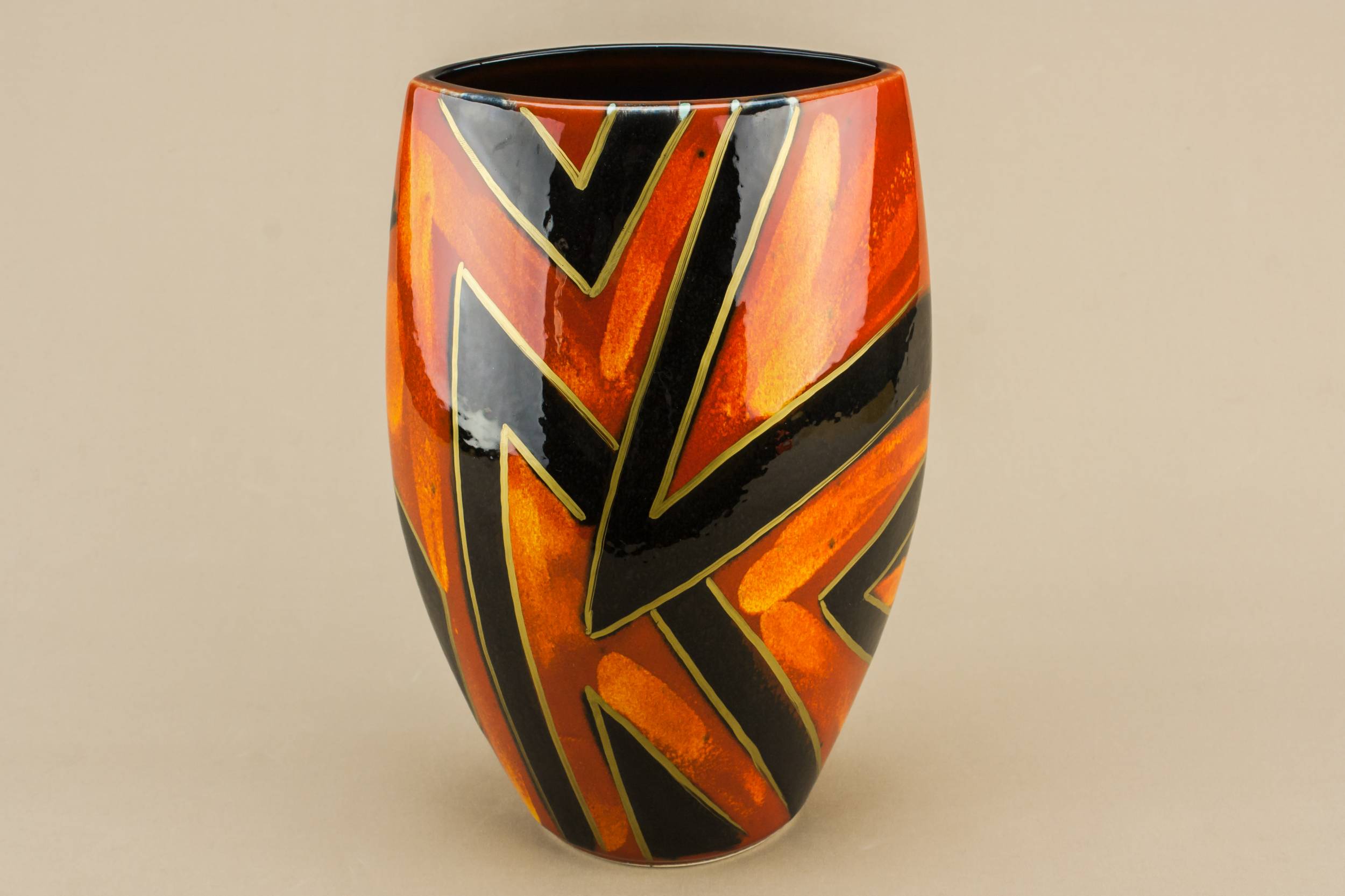 Modernist Pottery Anita — Medium tapered flask vase