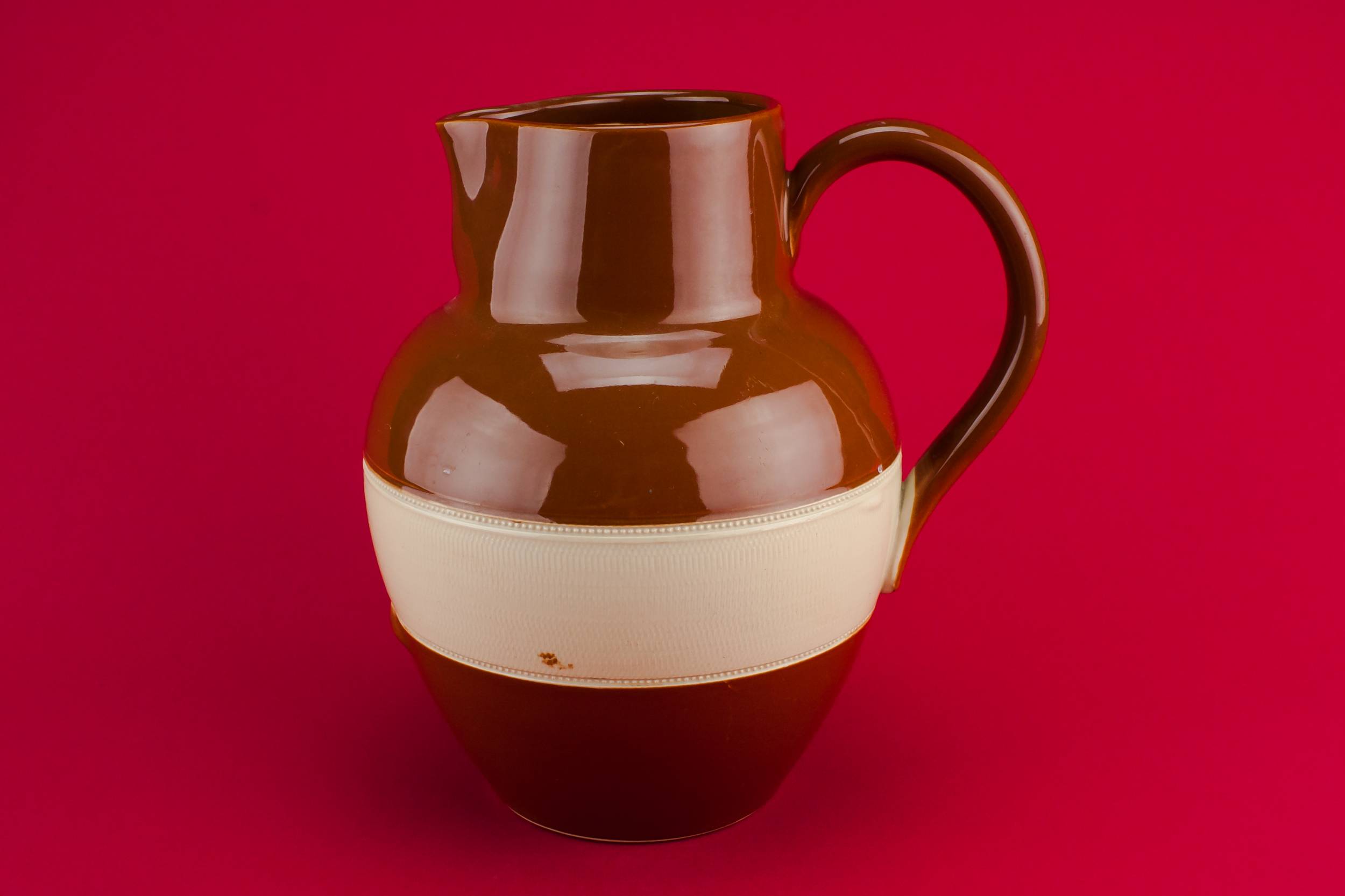 Beautiful Traditional Vinegar — Water brown jug