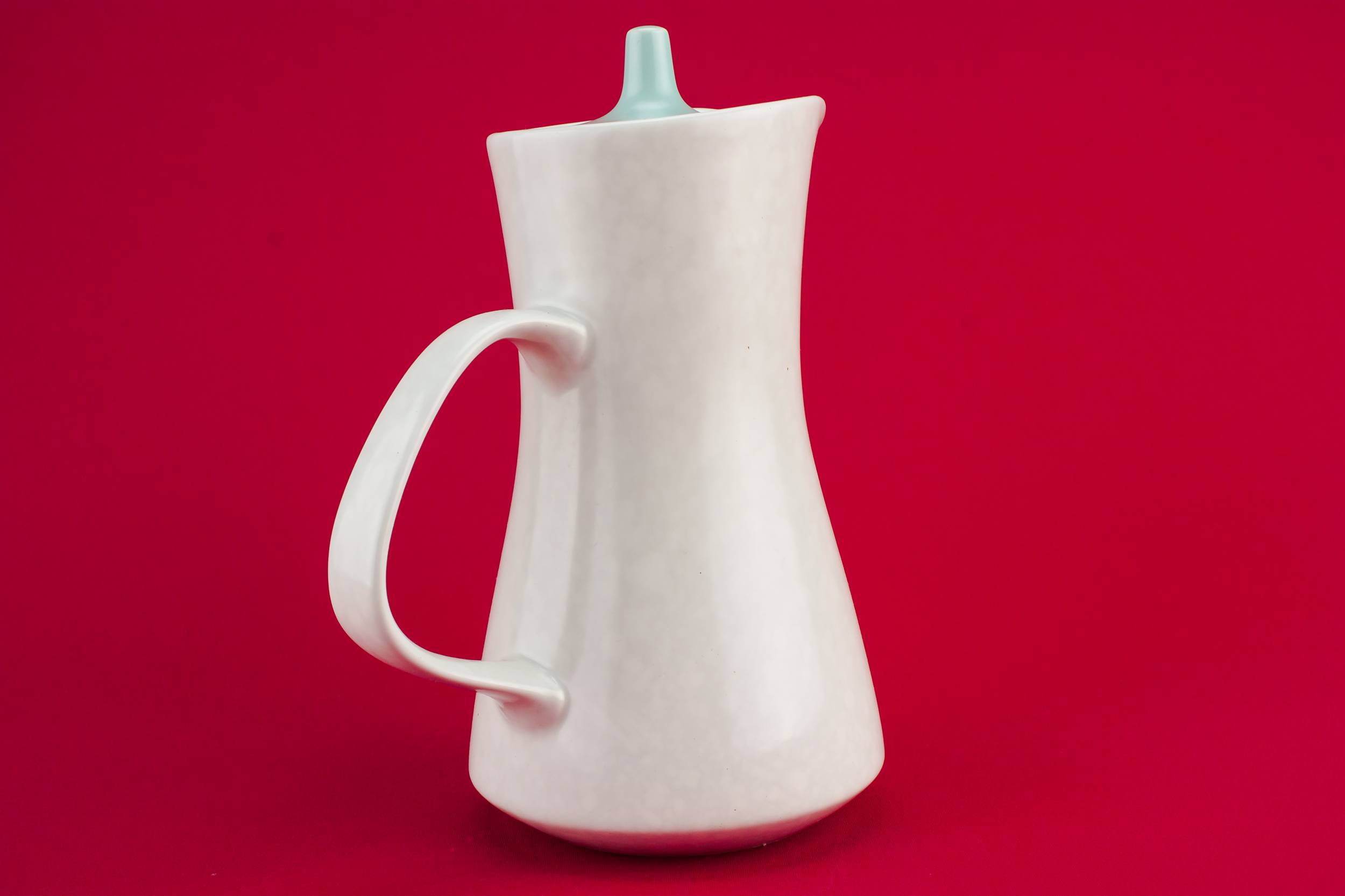 Slick Modernist Pottery — Poole pottery coffee pot 1
