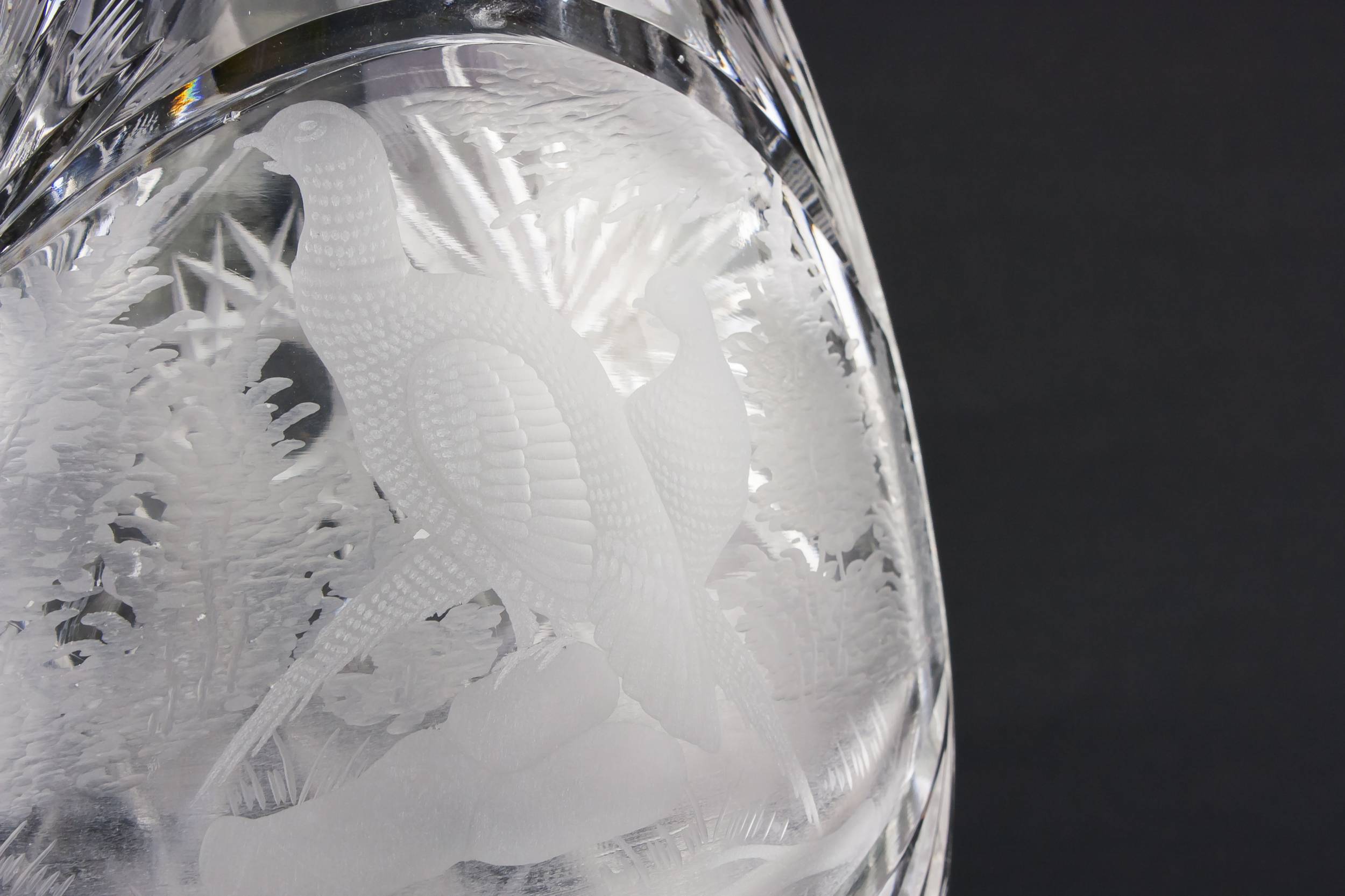 Glass Slick Pheasant — Cut glass vase 3