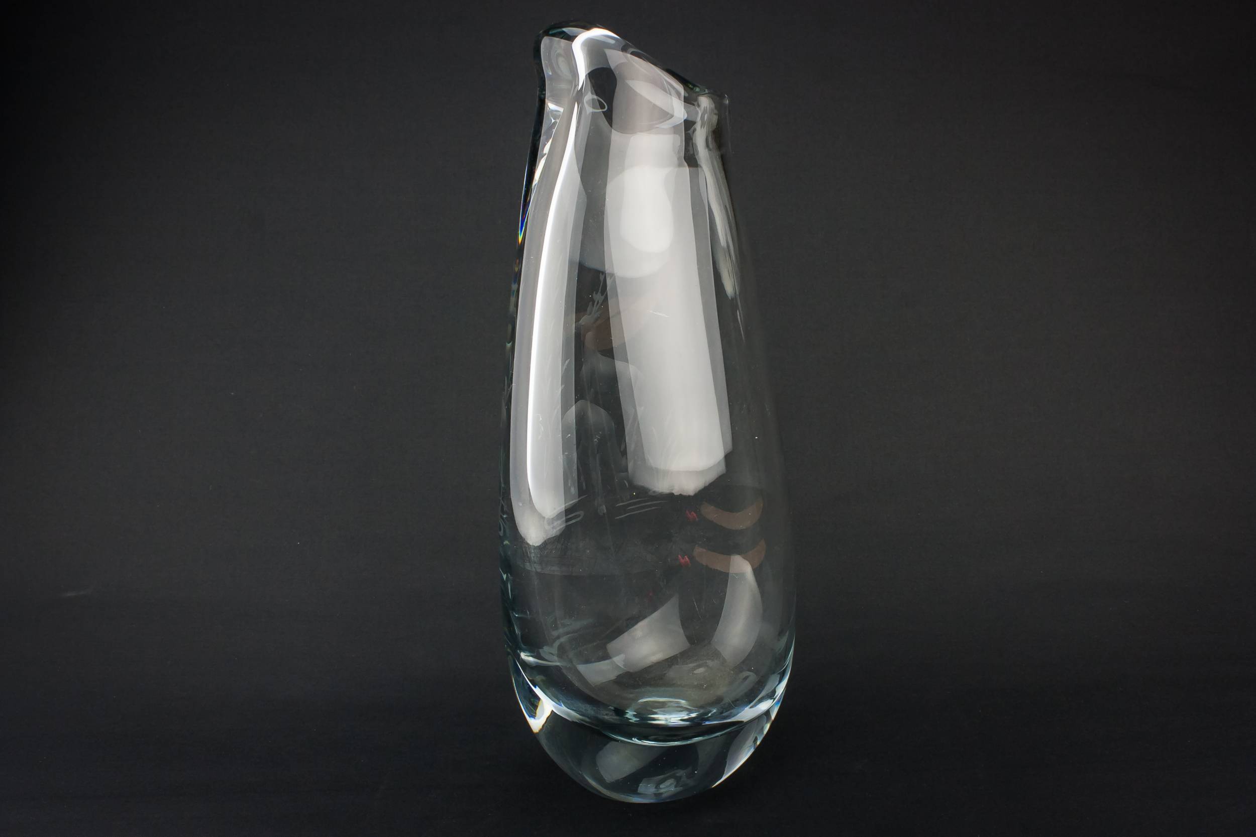 Modernist Vintage Glass — Tall drop vase 2