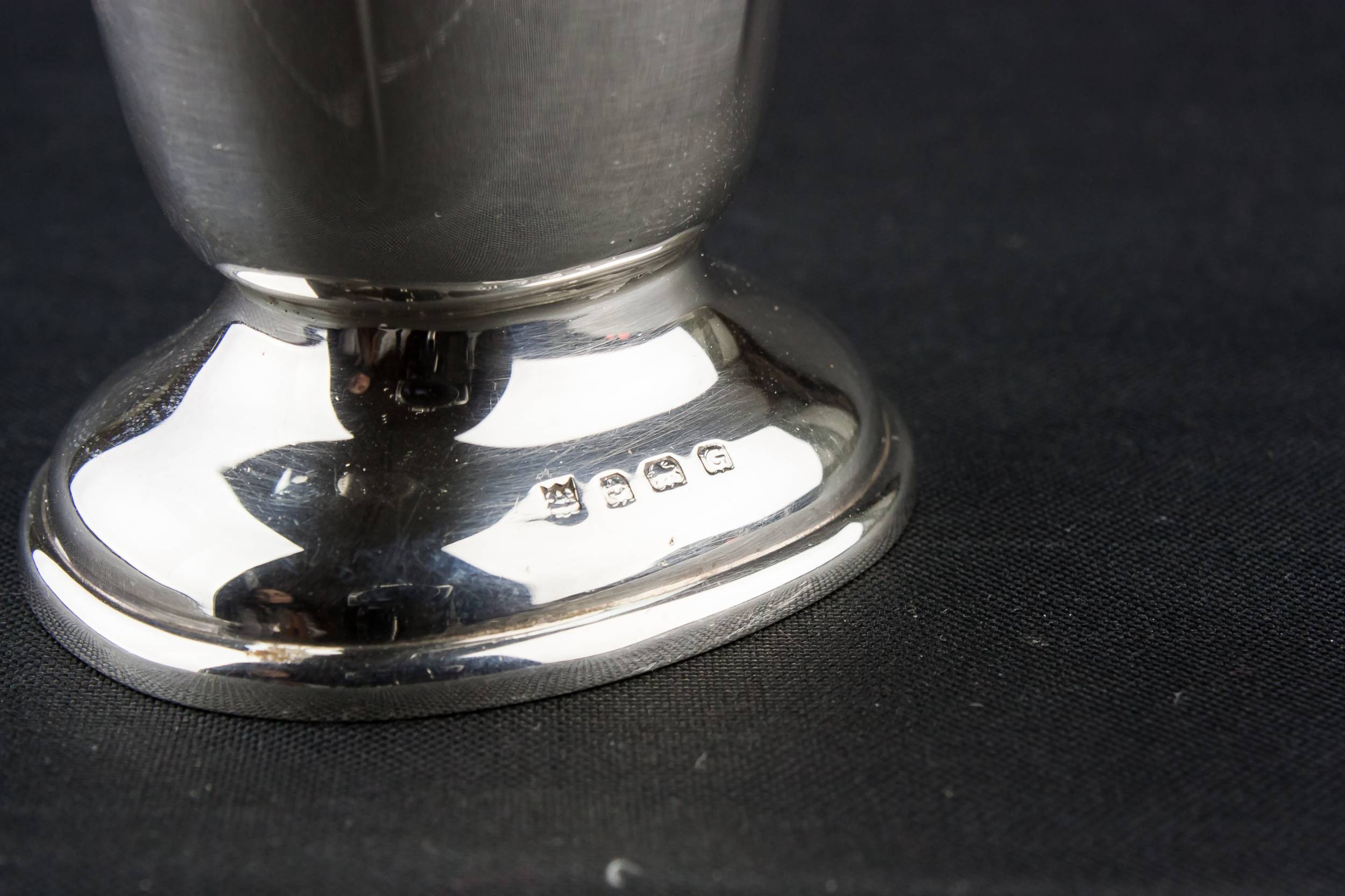 Sterling Silver Classical — Art Deco sugar caster 4