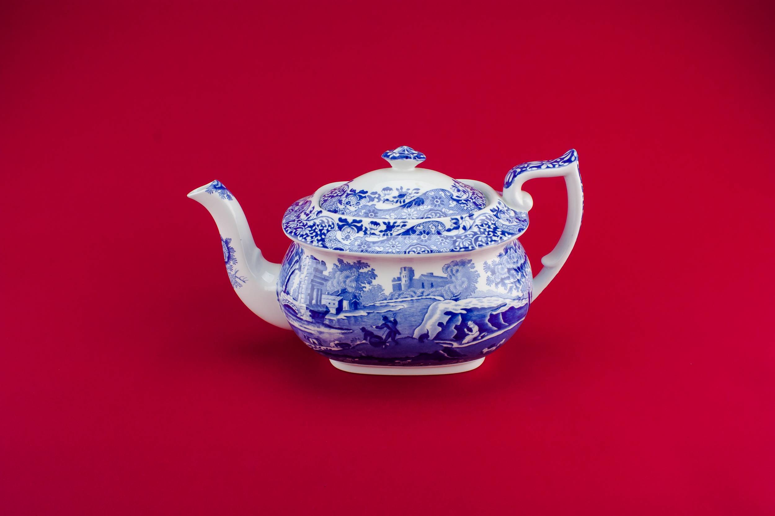 Classical Retro Spodes — Retro pottery teapot