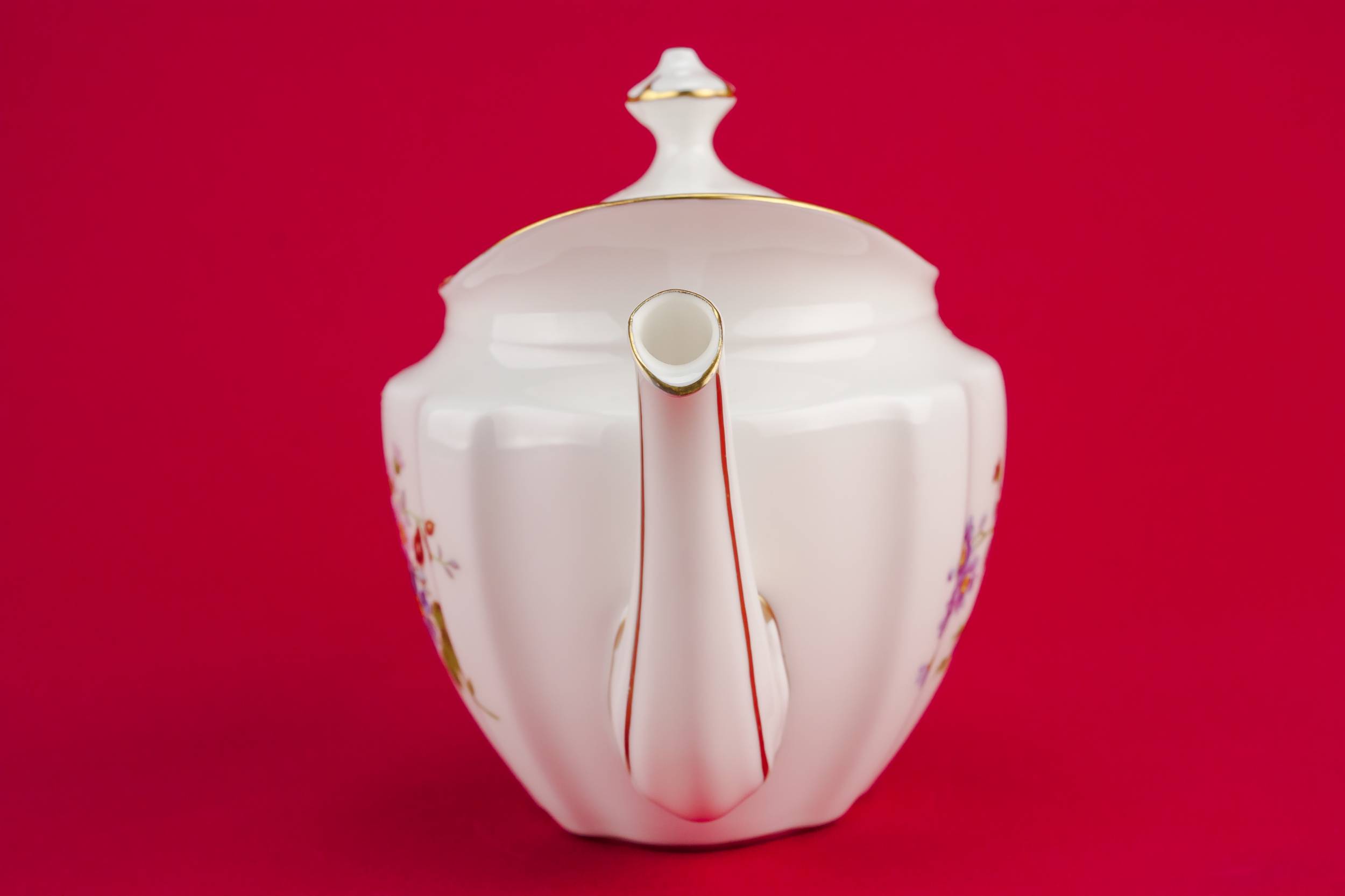 Elegant Vintage Small — Bone china retro teapot 2
