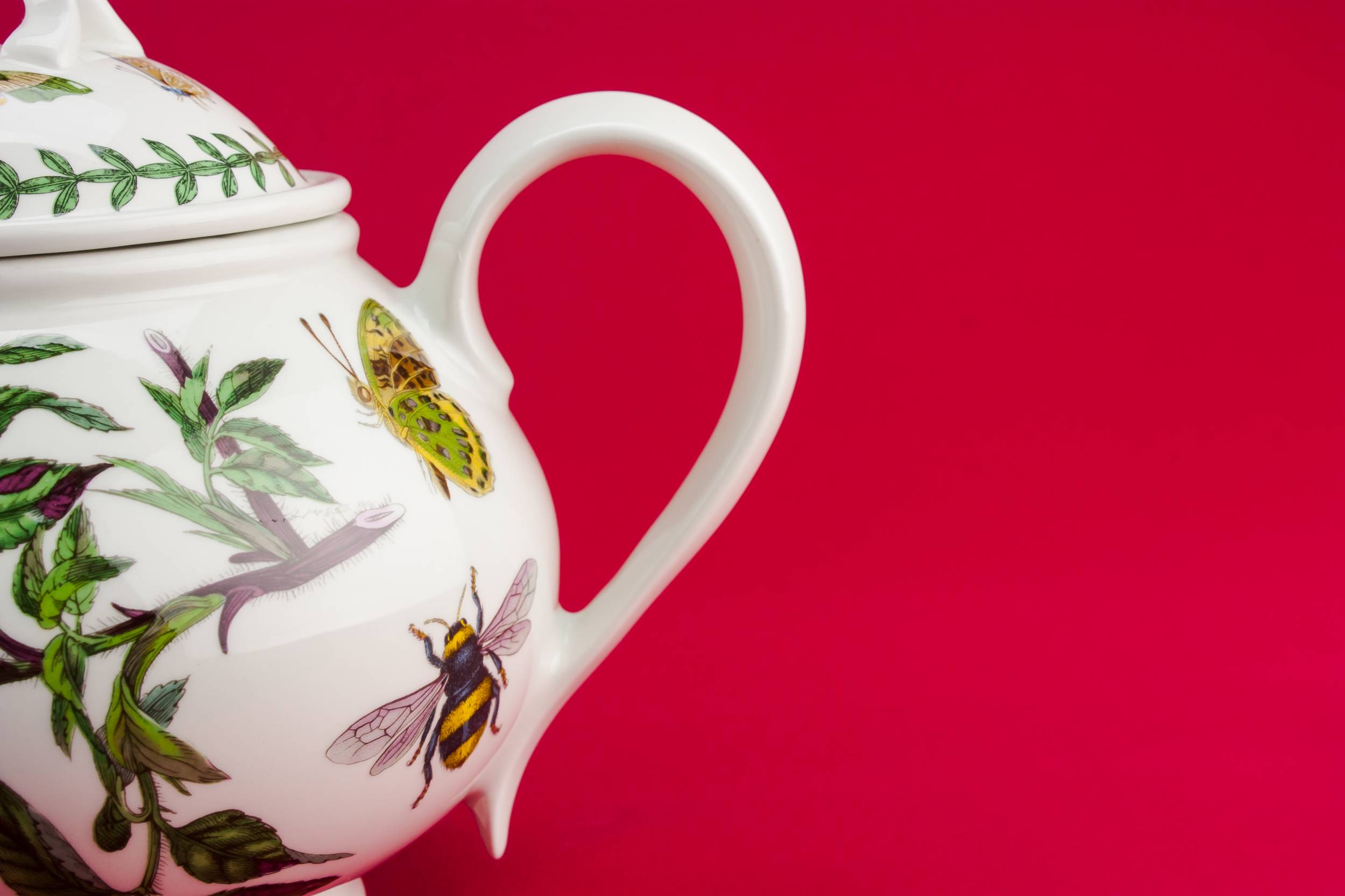 Classical Pottery TEAPOT — Portmeirion pottery teapot 3