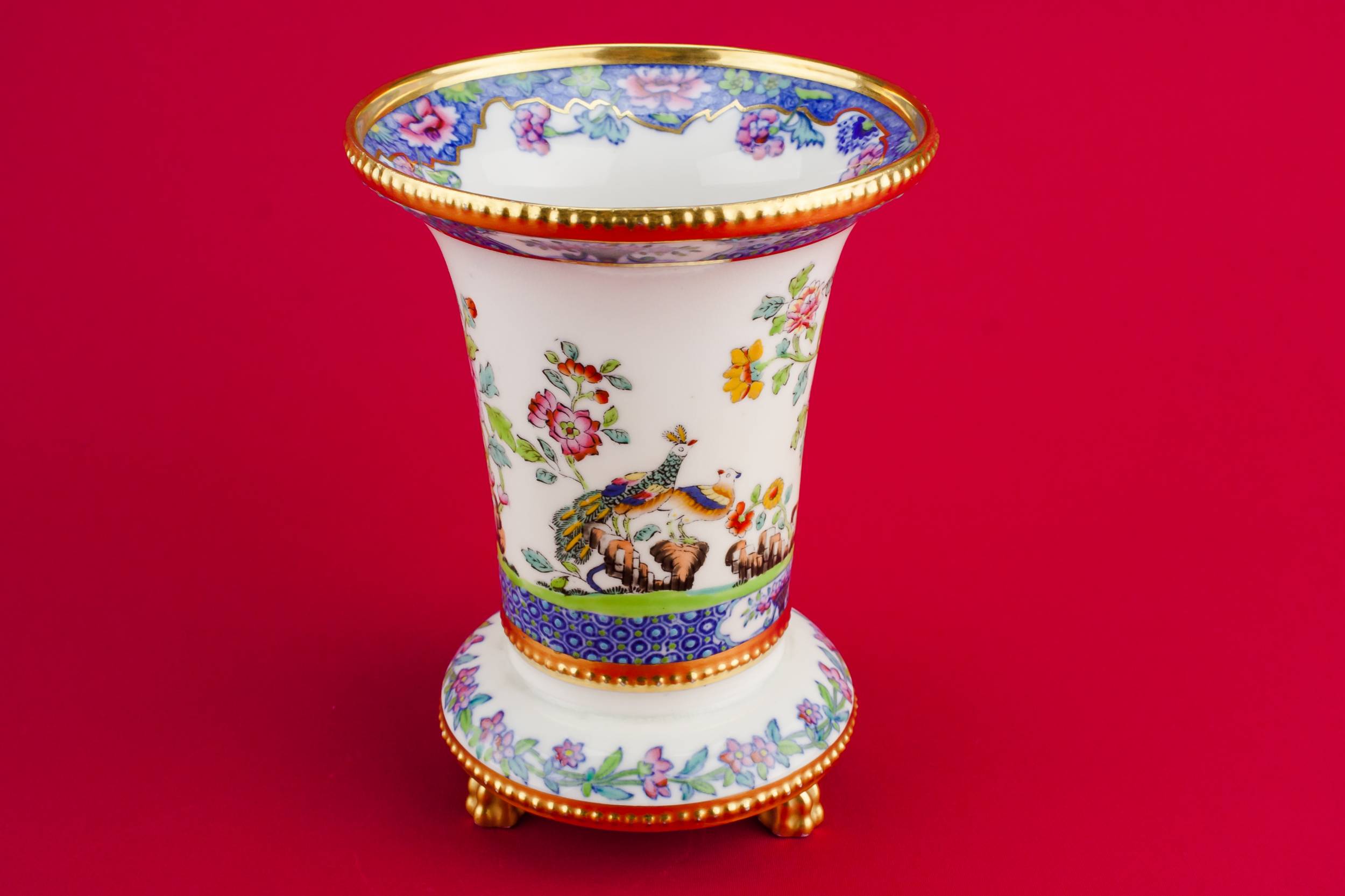 Luxurious Antique Peony — Spode bone china vase