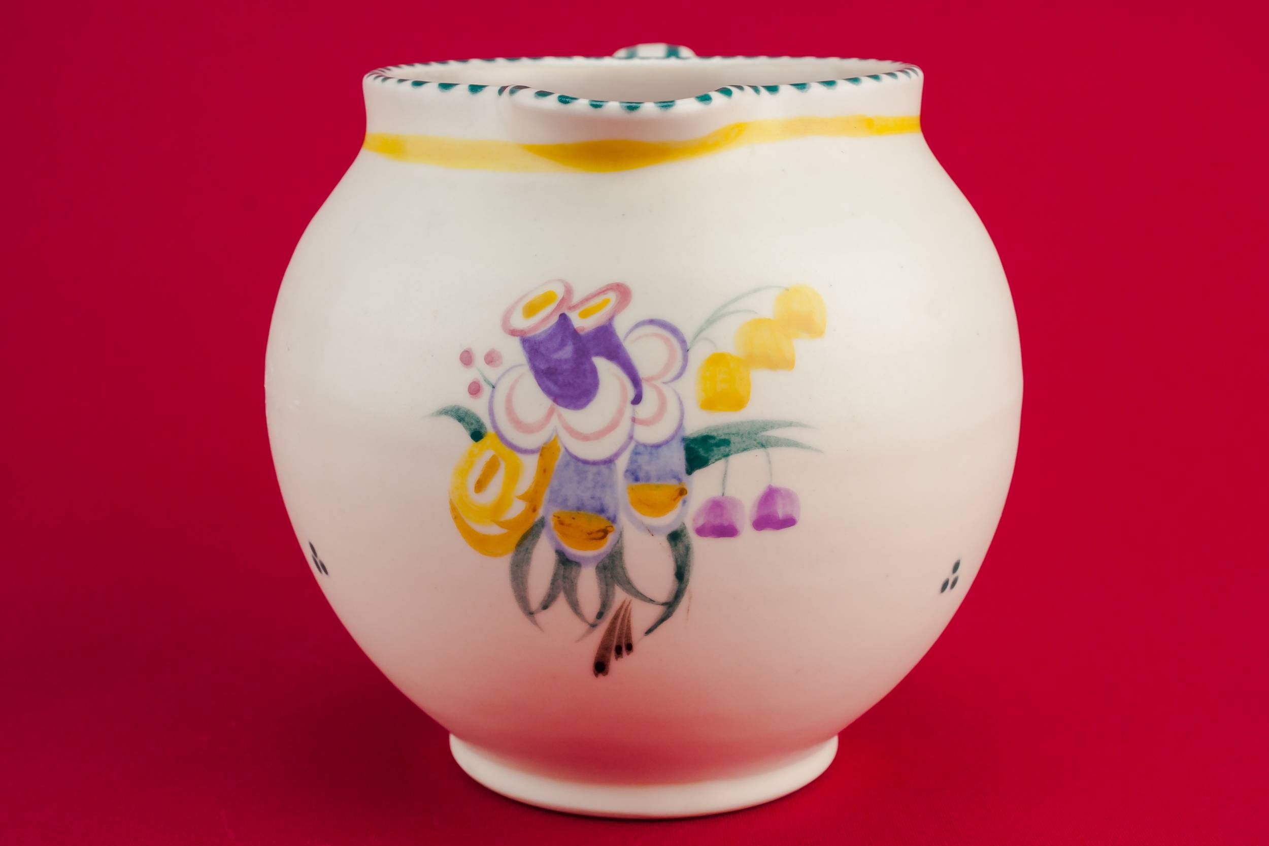 Cream 0.3L Poole — Small flotal jug 2
