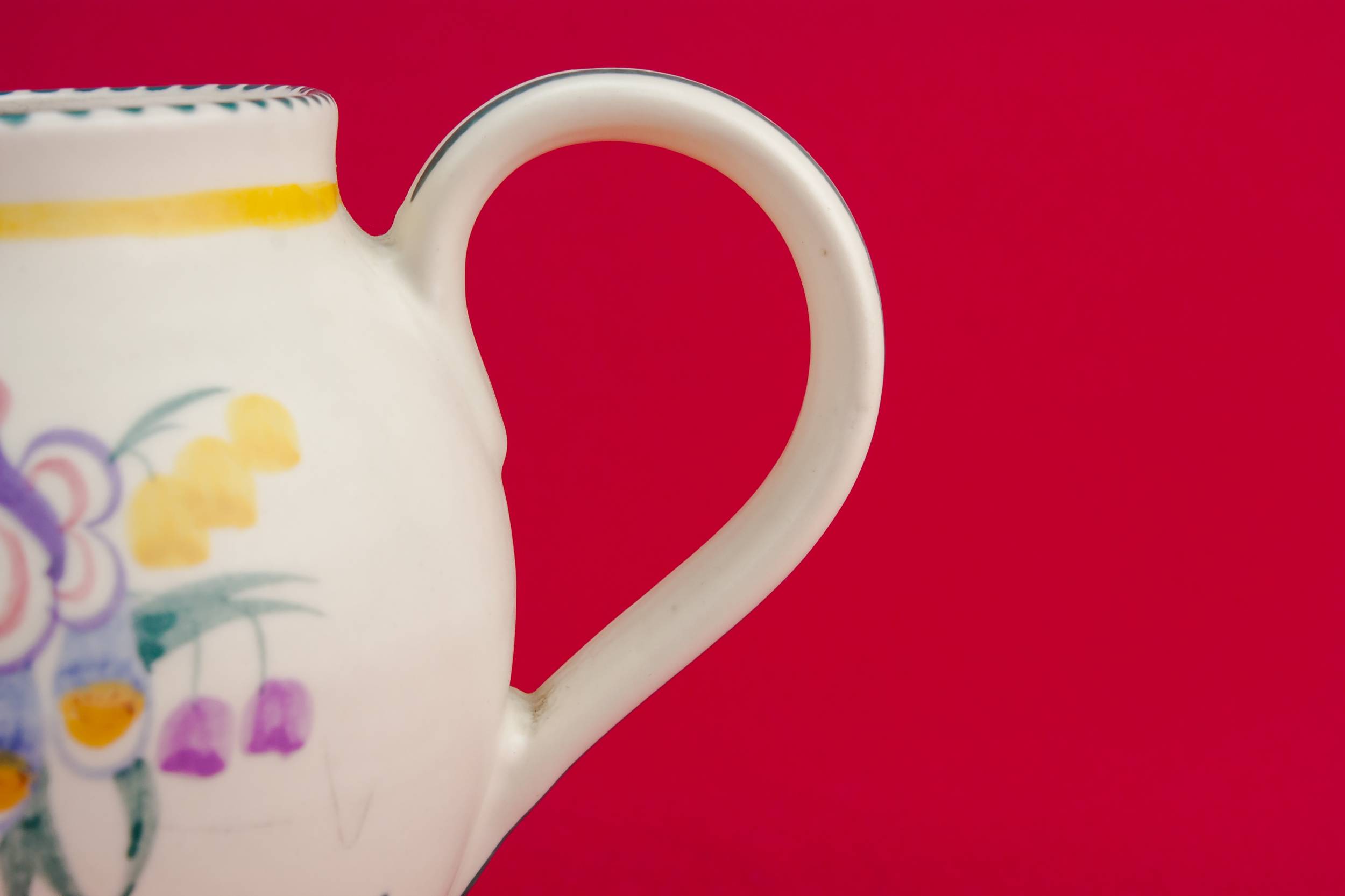 Cream 0.3L Poole — Small flotal jug 3