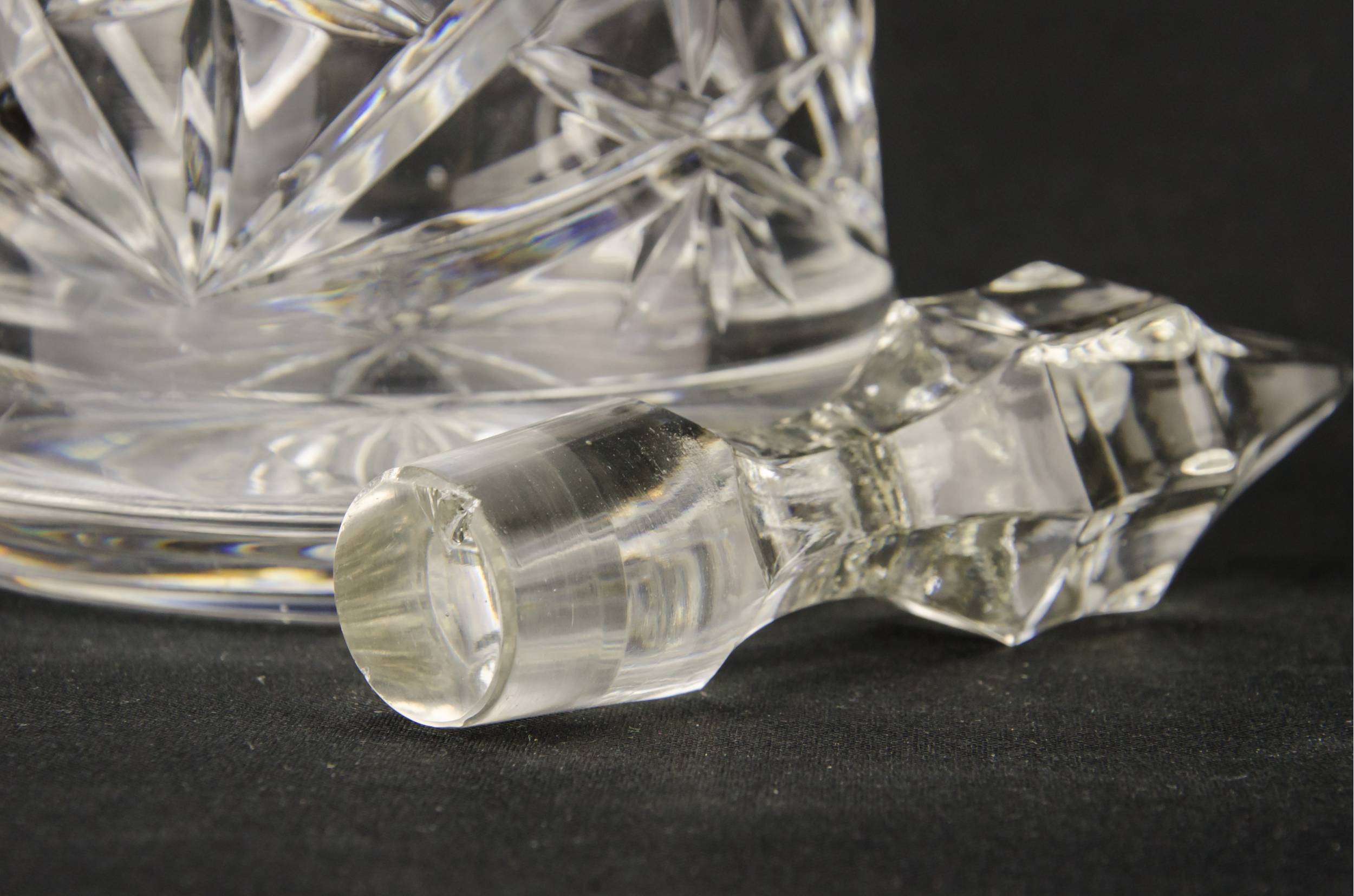 Tall Mallet Wine — Mallet cut glass decanter 2