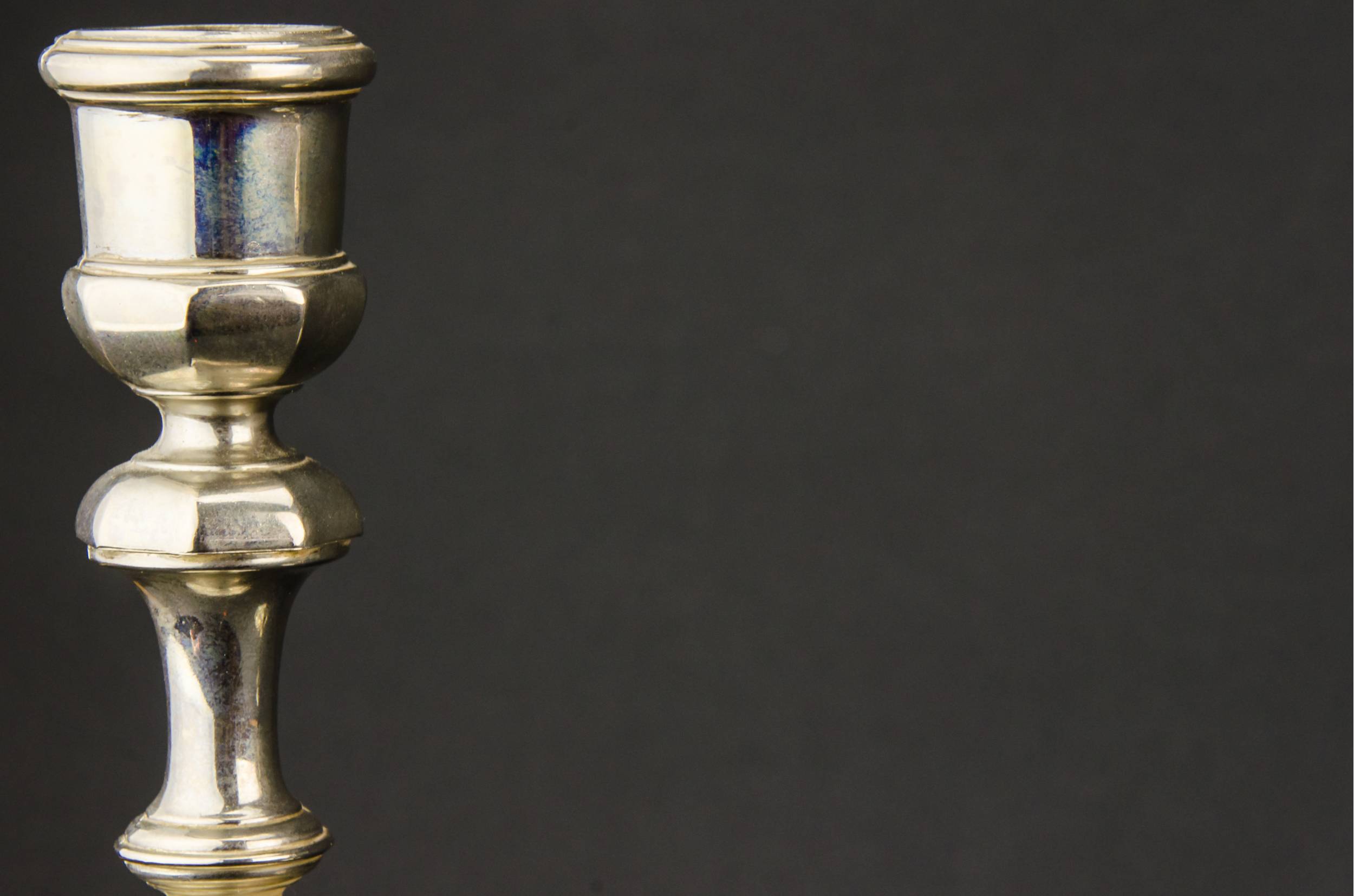 Elegant Arts Crafts — 2 medium candlesticks 4