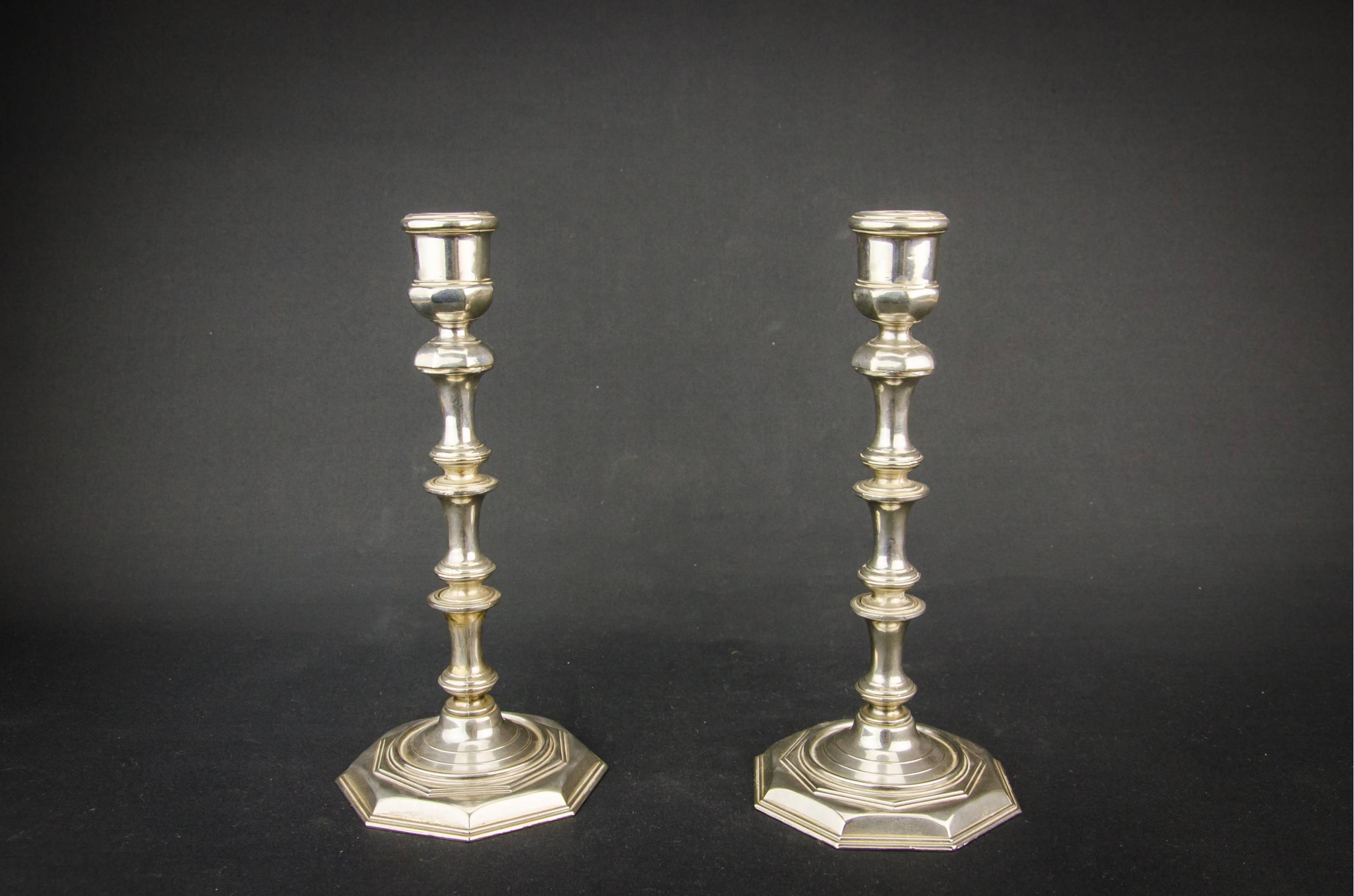 Elegant Arts Crafts — 2 medium candlesticks