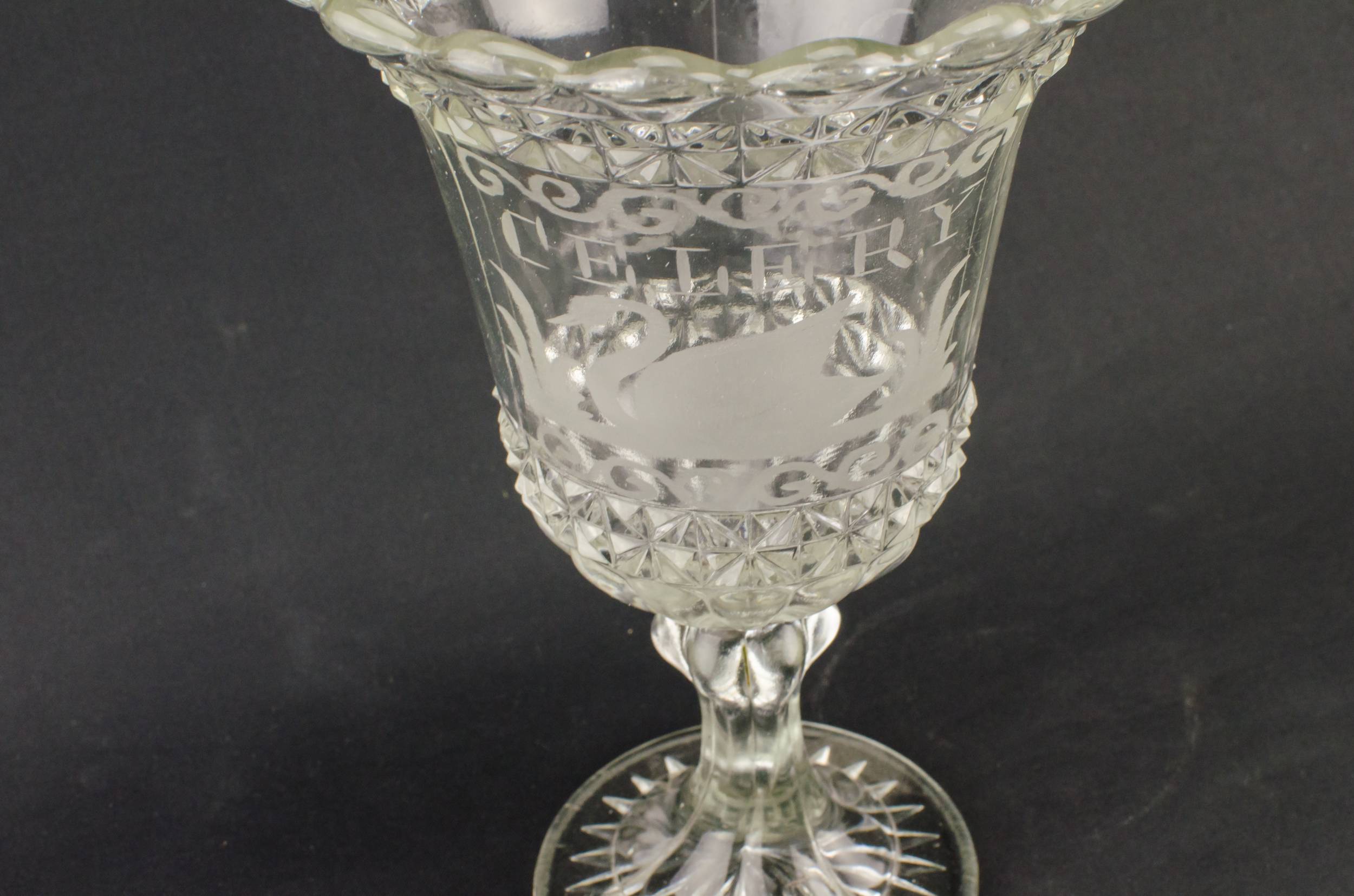 Rustic Celery Victorian — Celery glass serving bowl 4