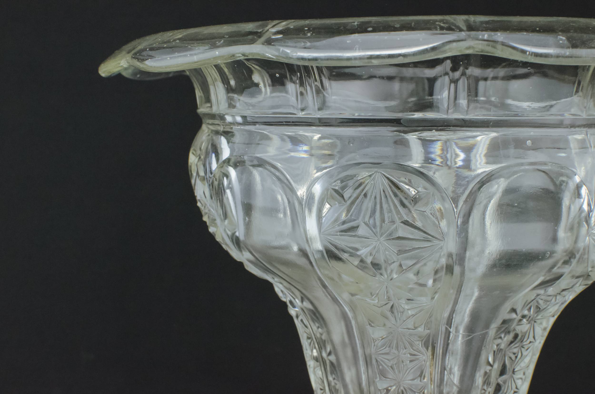 Glass Victorian Double — Victorian glass bowl 3