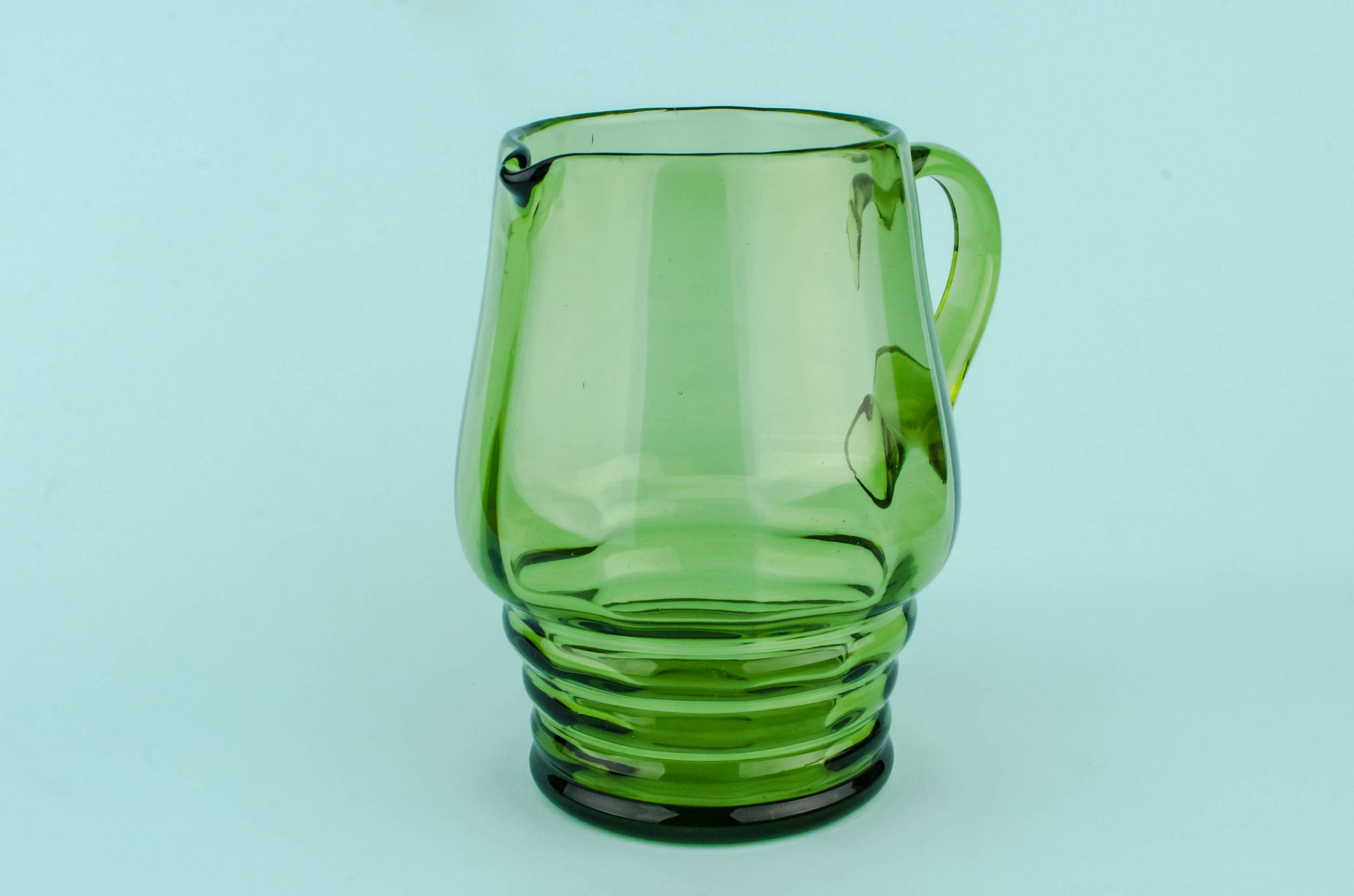 Vintage Art Deco — Water green glass jug 1