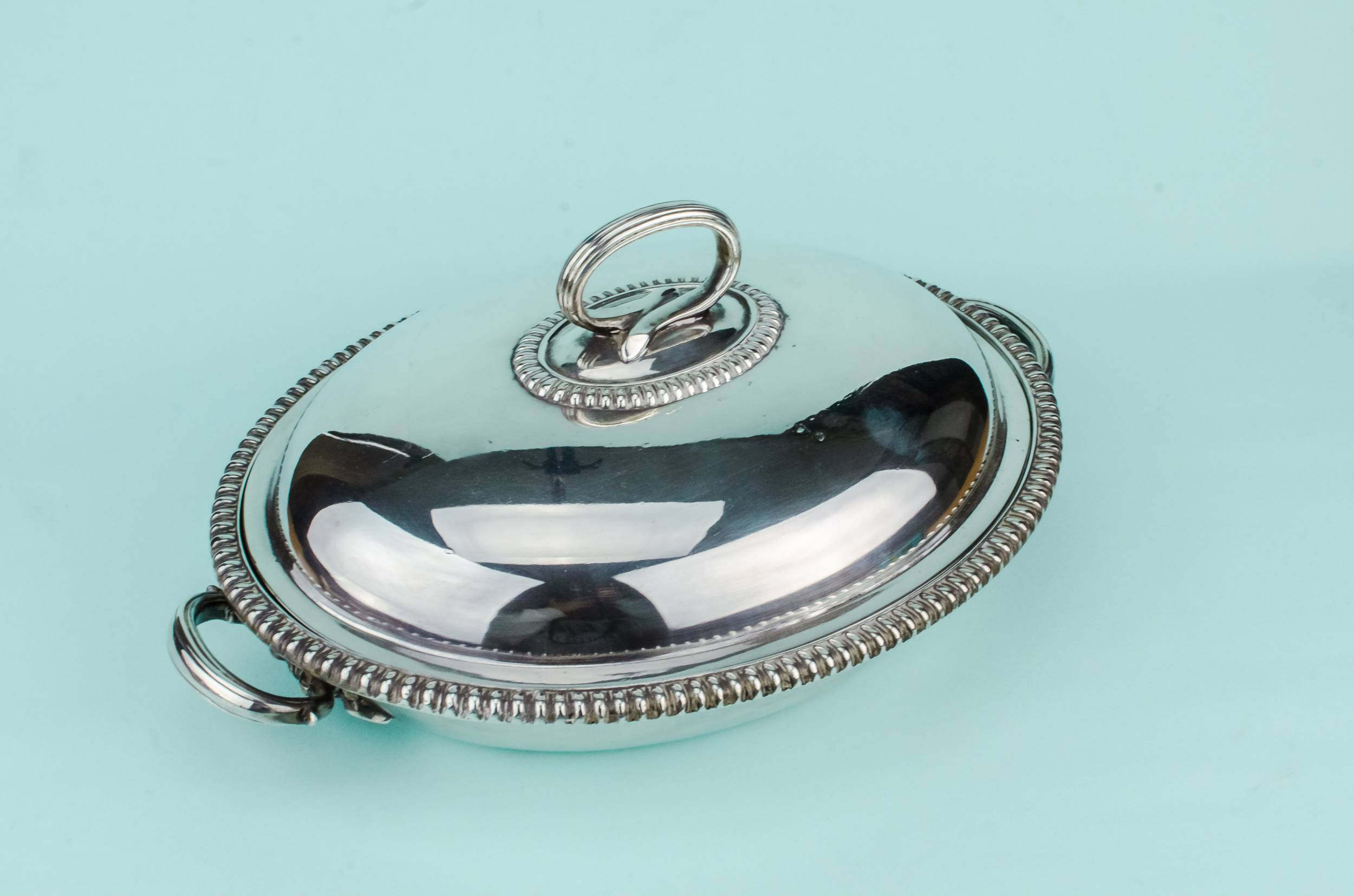 Silver Plated Metal — Martin Hall & Co serving dish 4