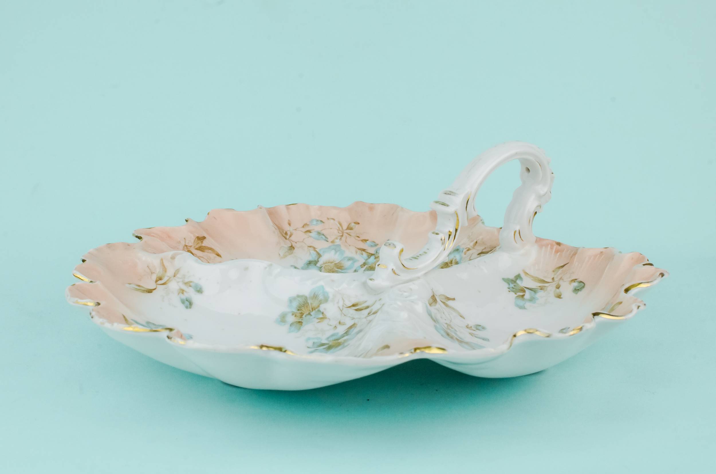 Art Nouveau Antique — Porcelain serving dish 3