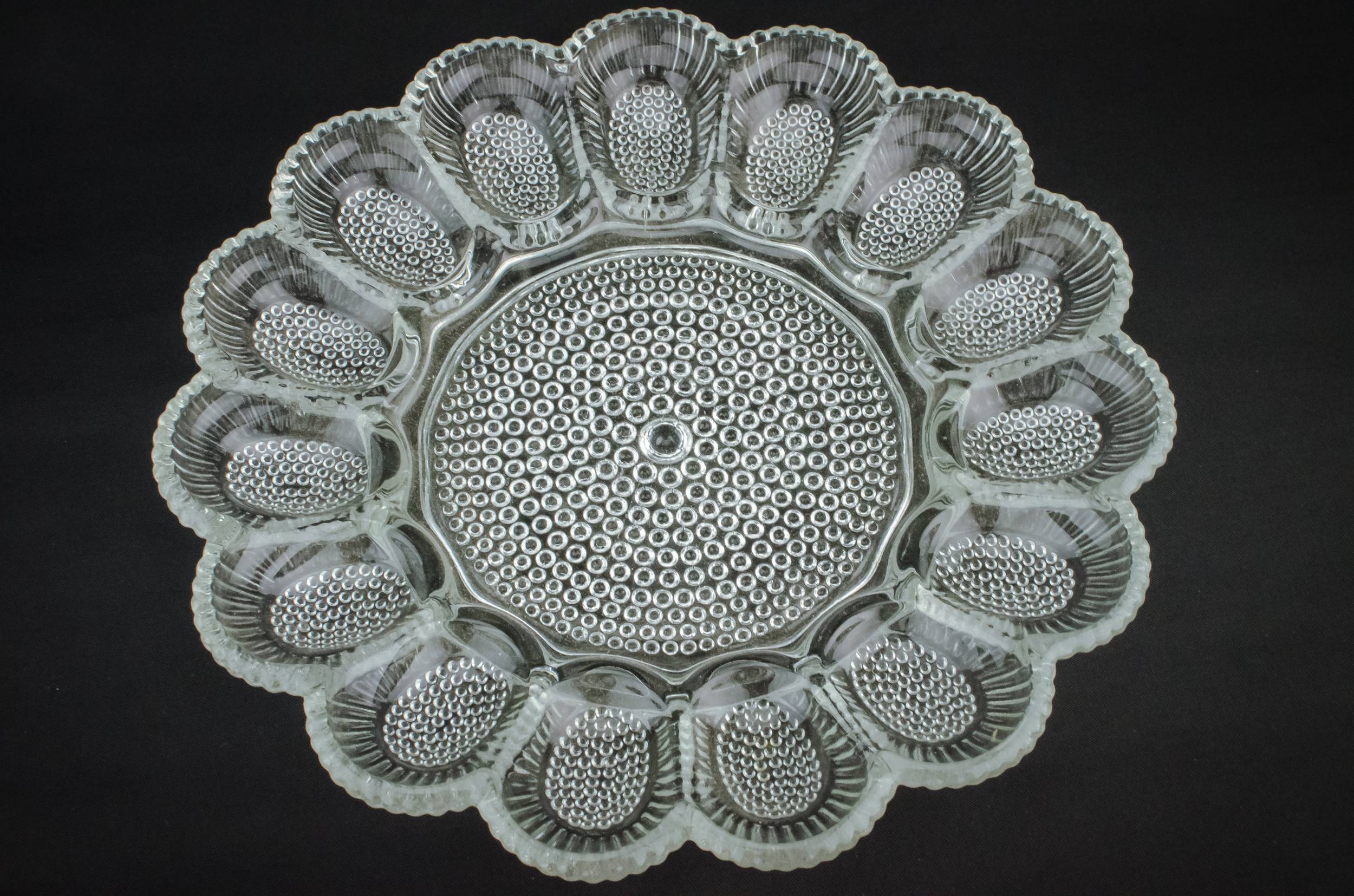 Glass Beautiful Hobnail — Retro glass serving dish 4