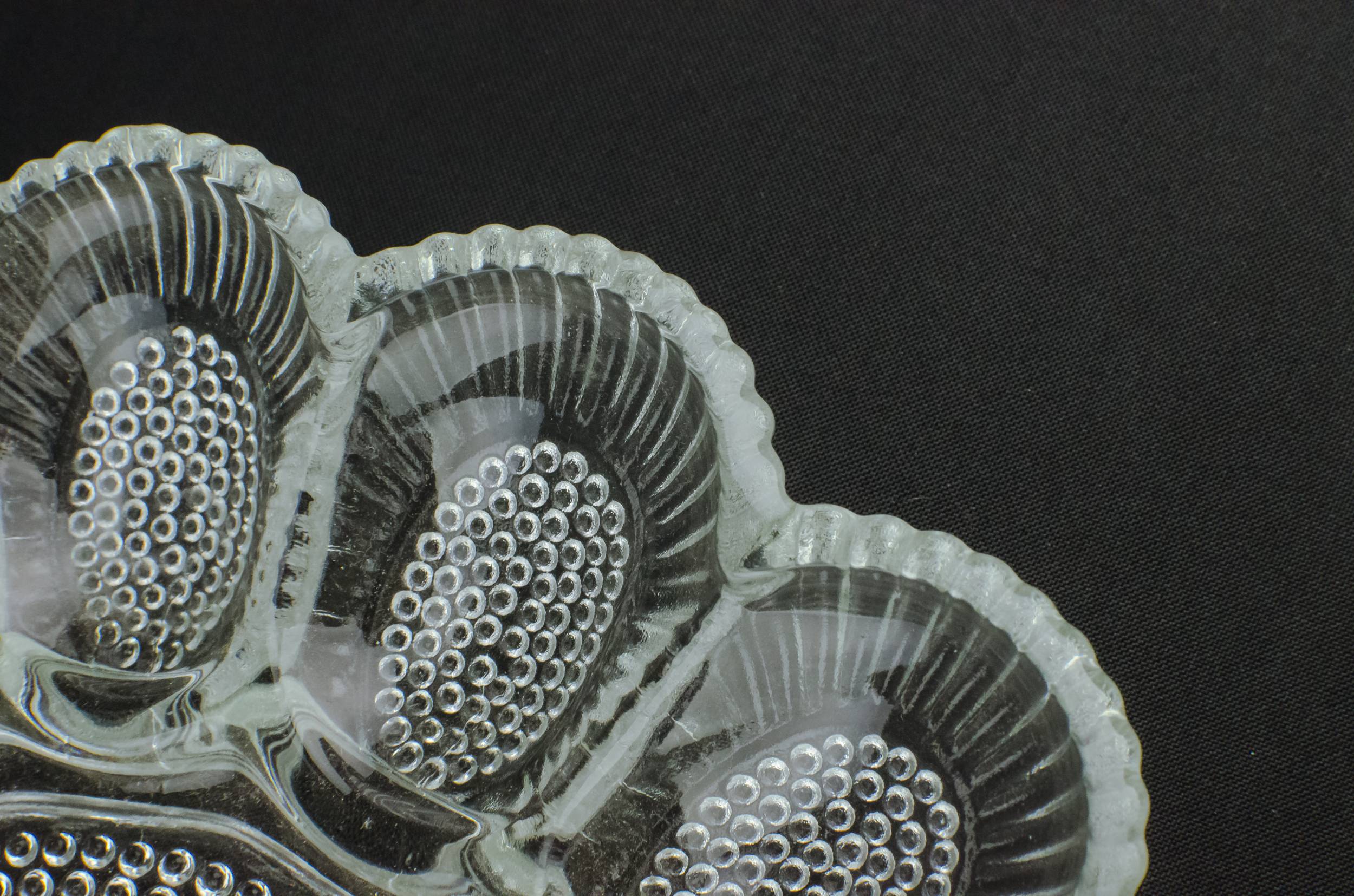 Glass Beautiful Hobnail — Retro glass serving dish 3