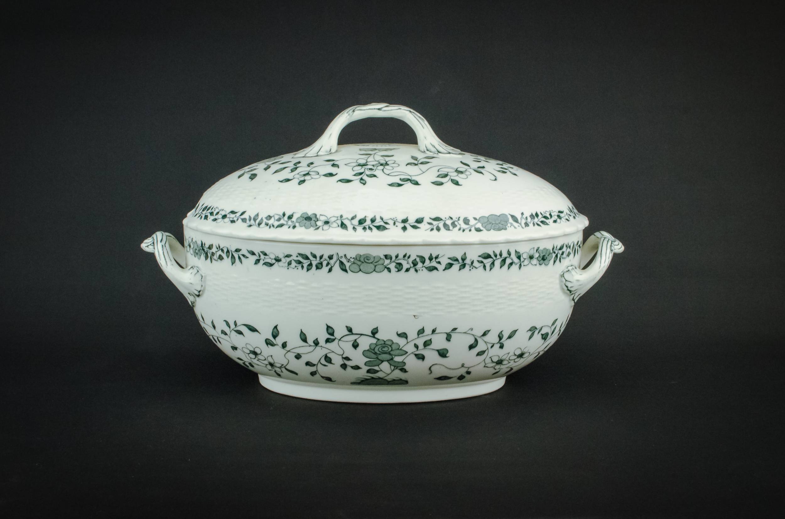 Minton large tureen