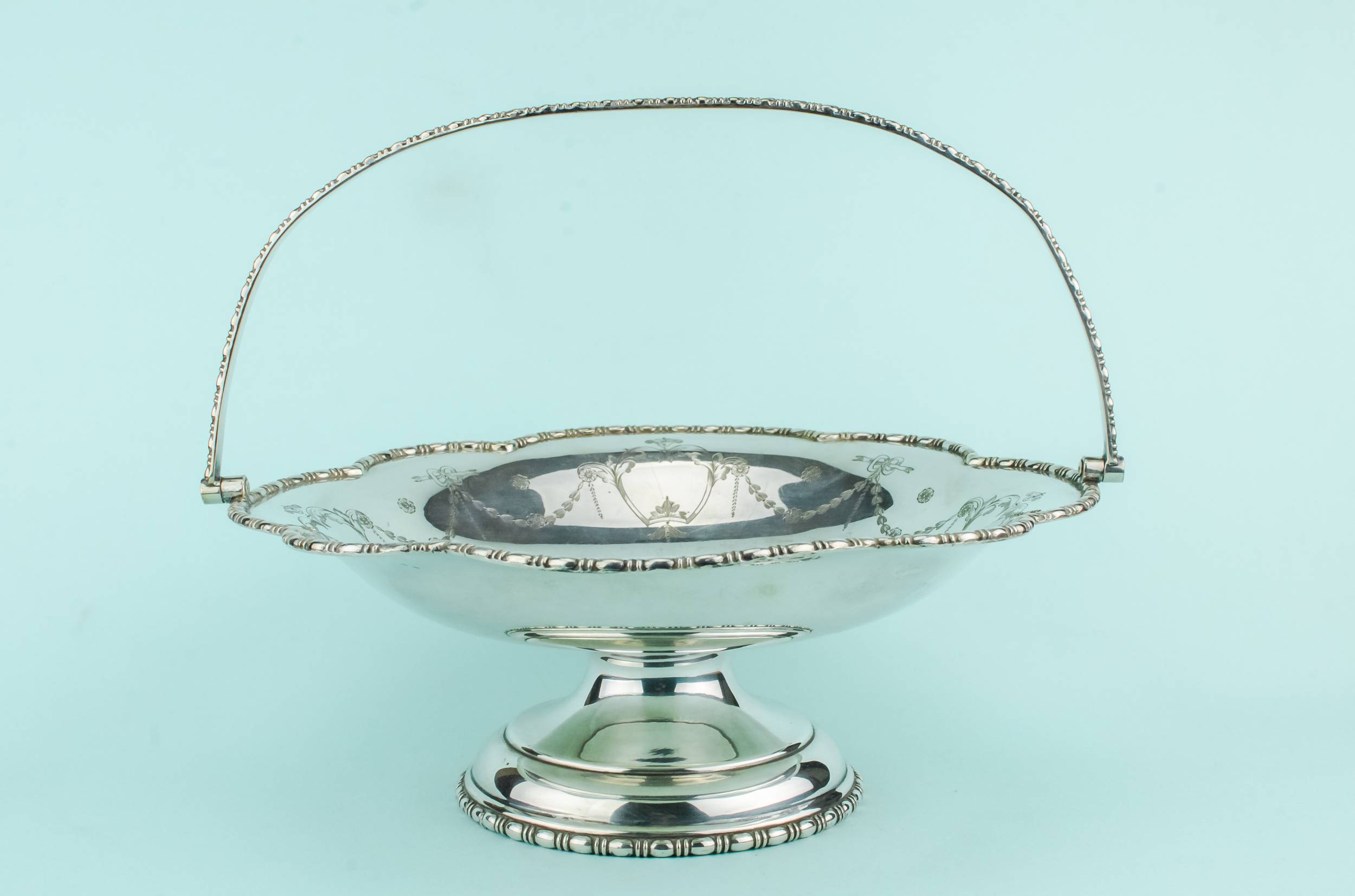 Antique Neo-Classical Floral — Neo-Classical serving bowl