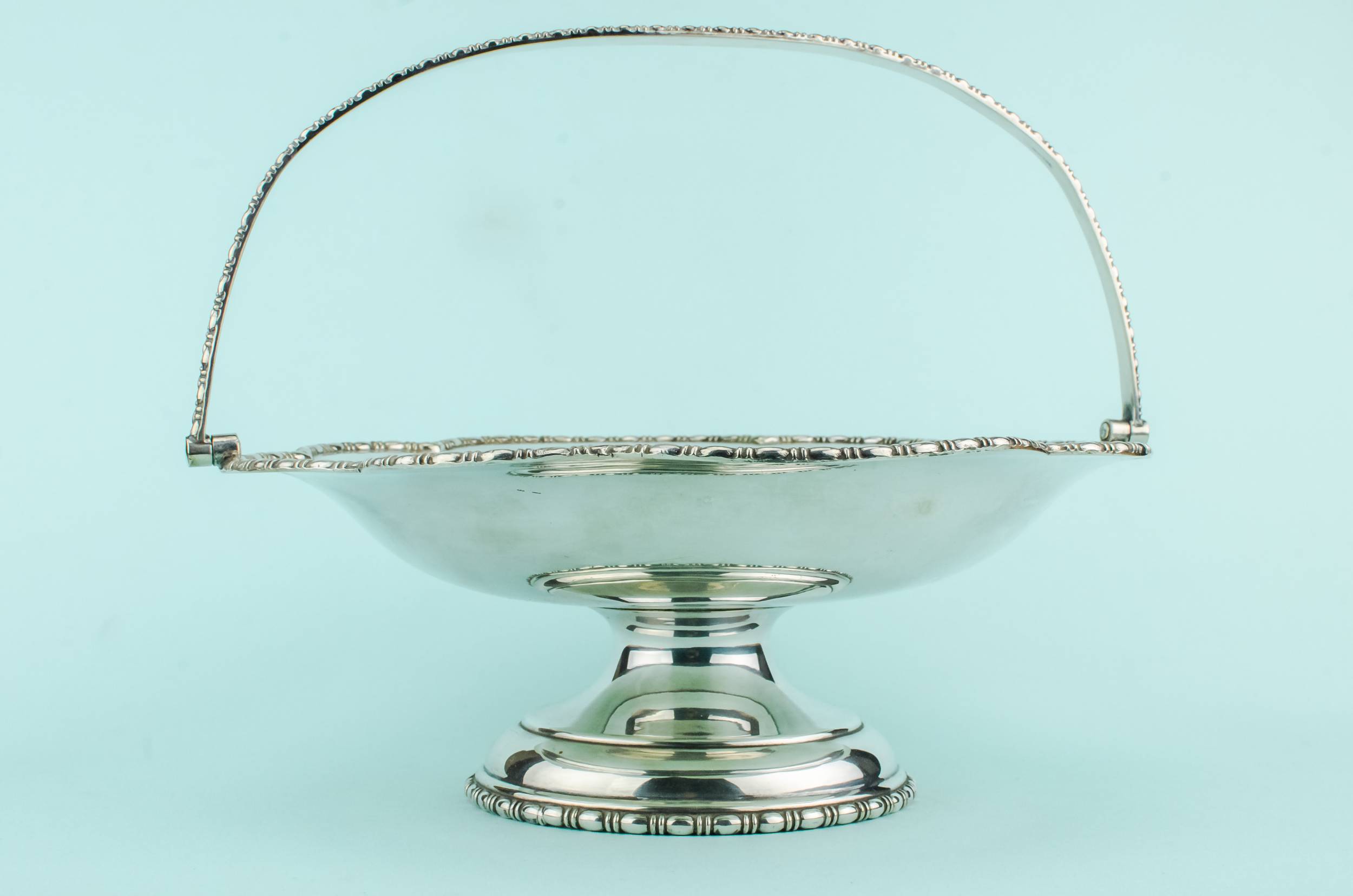 Antique Neo-Classical Floral — Neo-Classical serving bowl 2