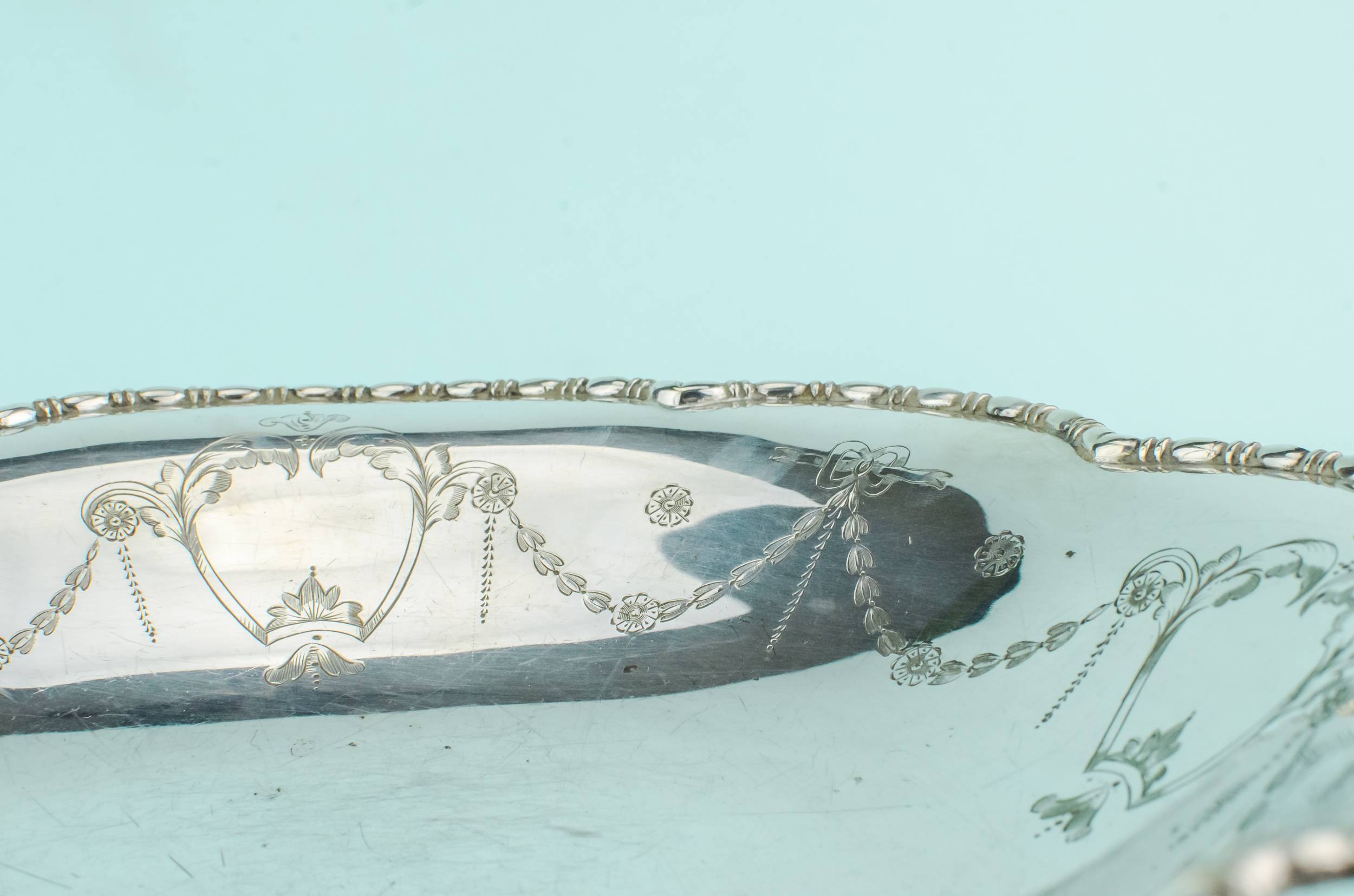 Antique Neo-Classical Floral — Neo-Classical serving bowl 4