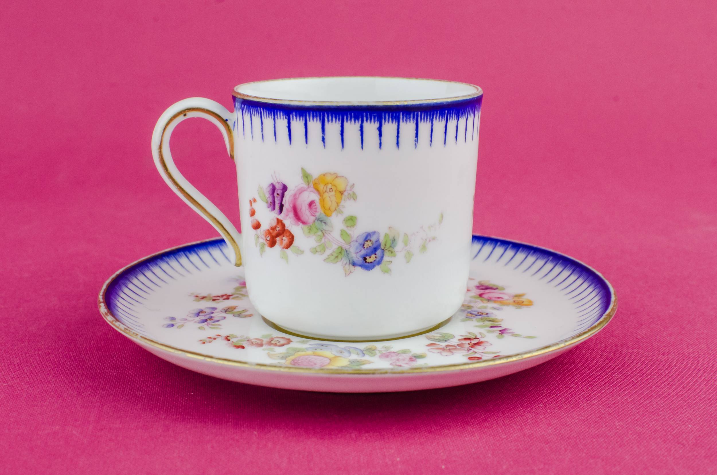 Elegant Edwardian Floral — Bone china Copeland coffee cup 2