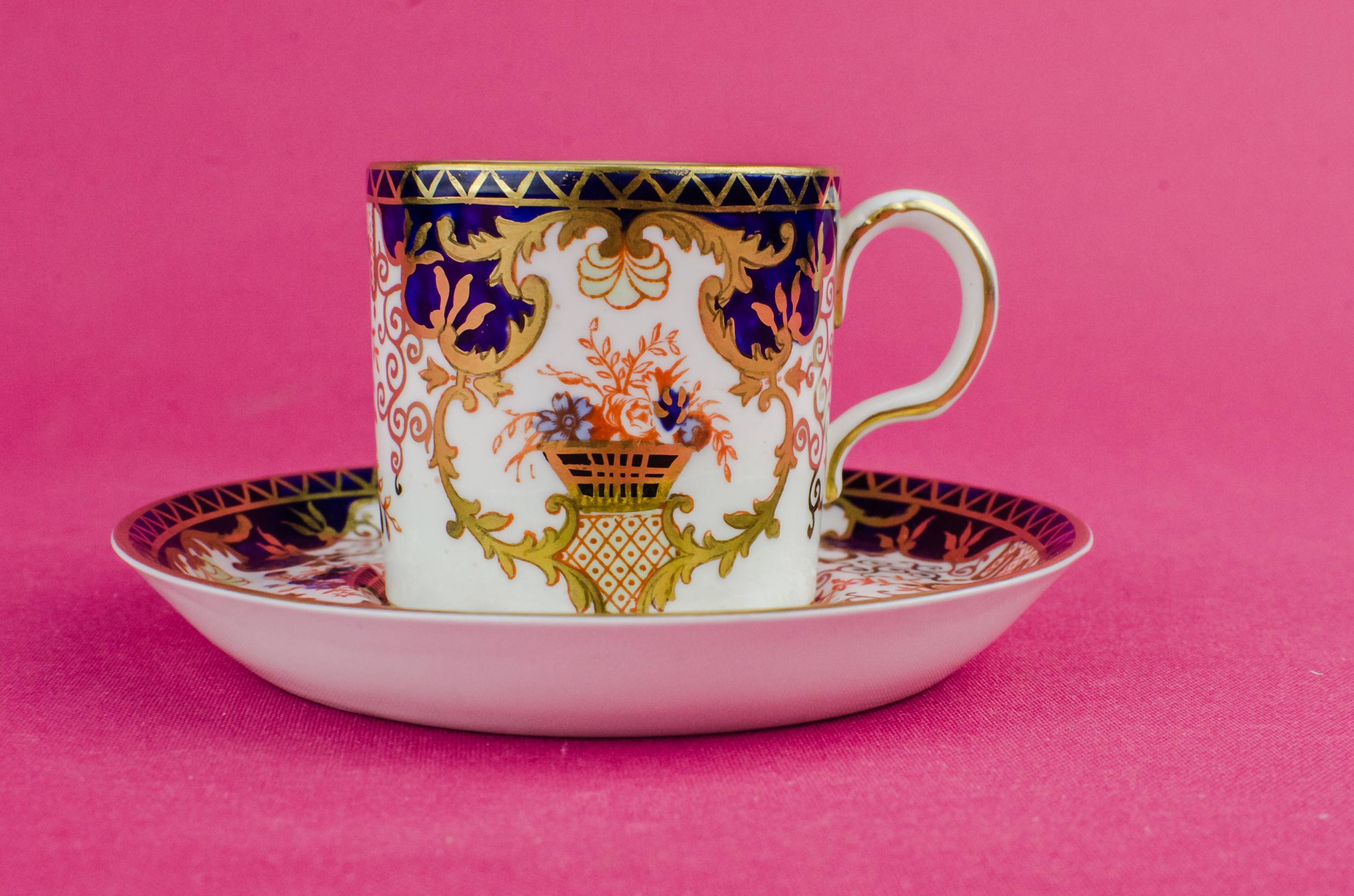 Antique Spectacular Saucer — Blue bone china coffee cup 4