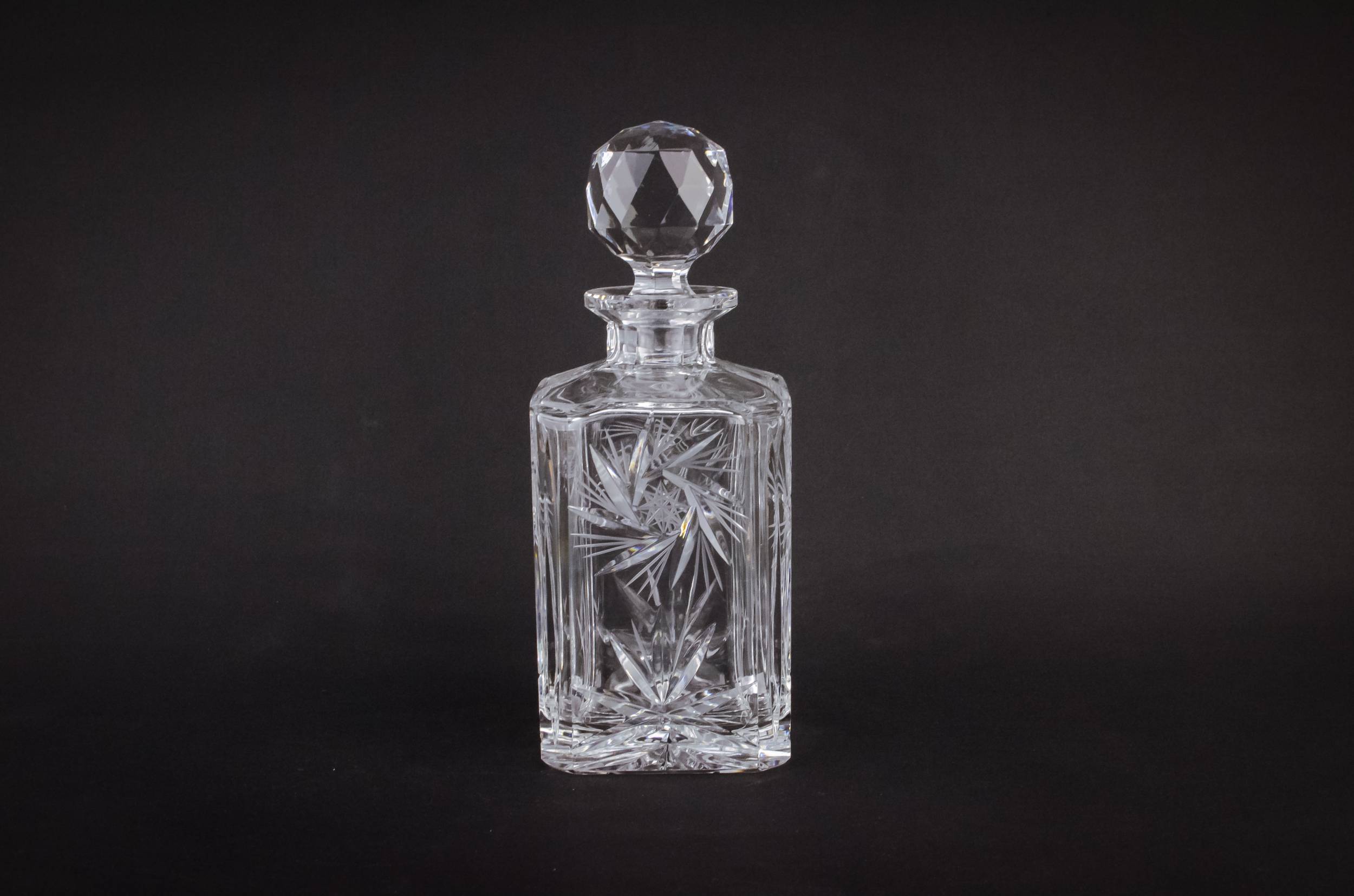 Retro Cut Glass — Cut glass whisky decanter